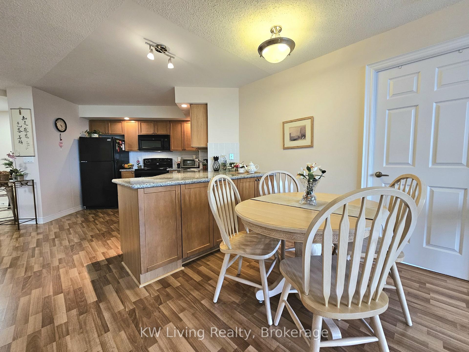 Photo 8 of Unit 1117, 33 Cox Boulevard, Markham, Unionville — HOMEH