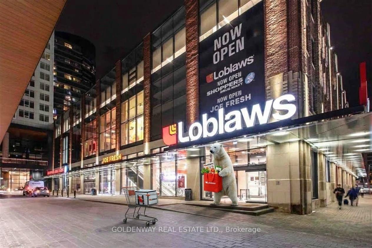 Photo 2 of Unit 909, 17 Bathurst Street, Toronto, Waterfront Communities — HOMEH