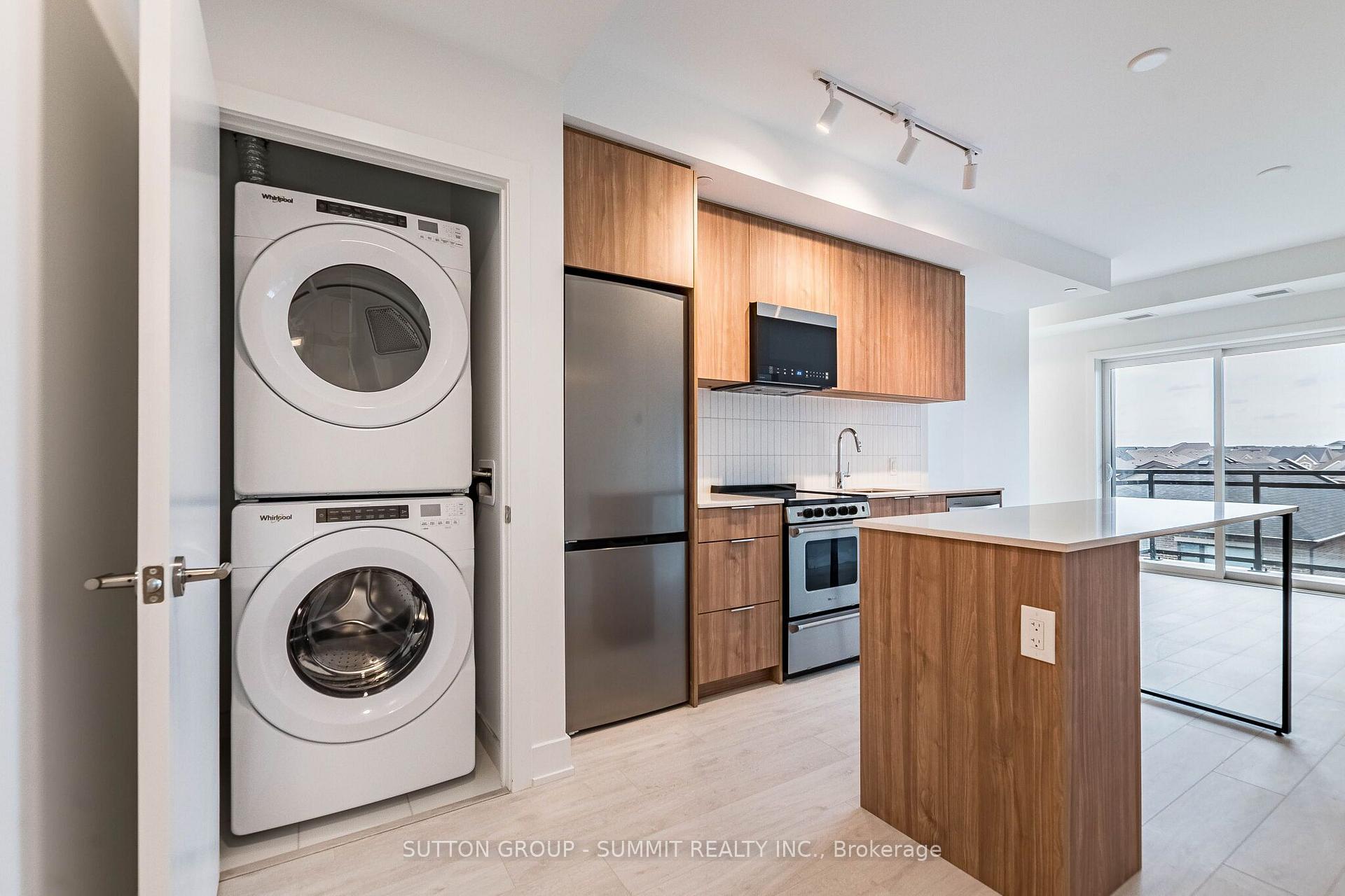 Photo 10 of Unit 421, 3008 William Cutmore Boulevard, Oakville, Joshua Meadows — HOMEH