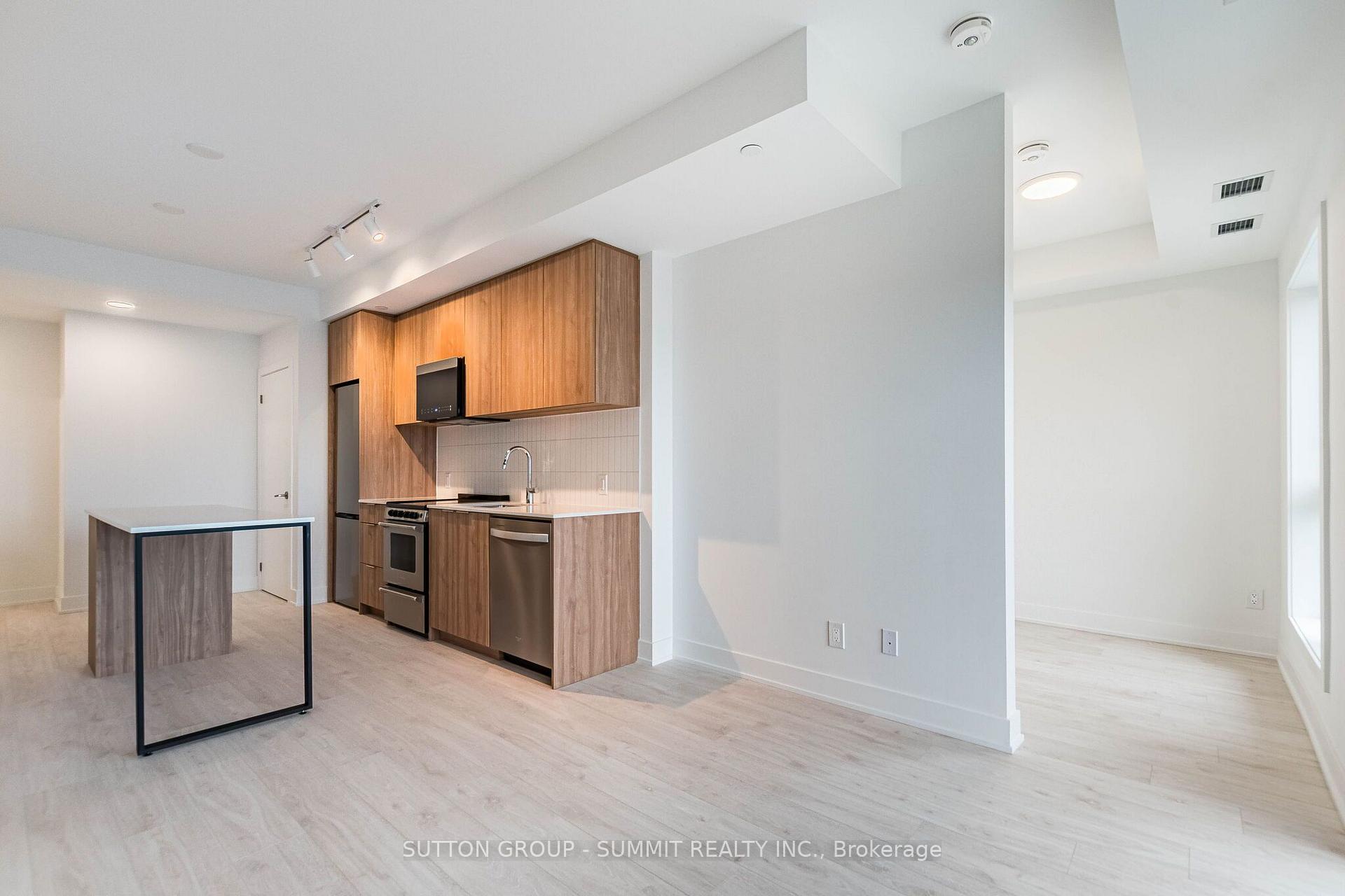 Photo 15 of Unit 421, 3008 William Cutmore Boulevard, Oakville, Joshua Meadows — HOMEH