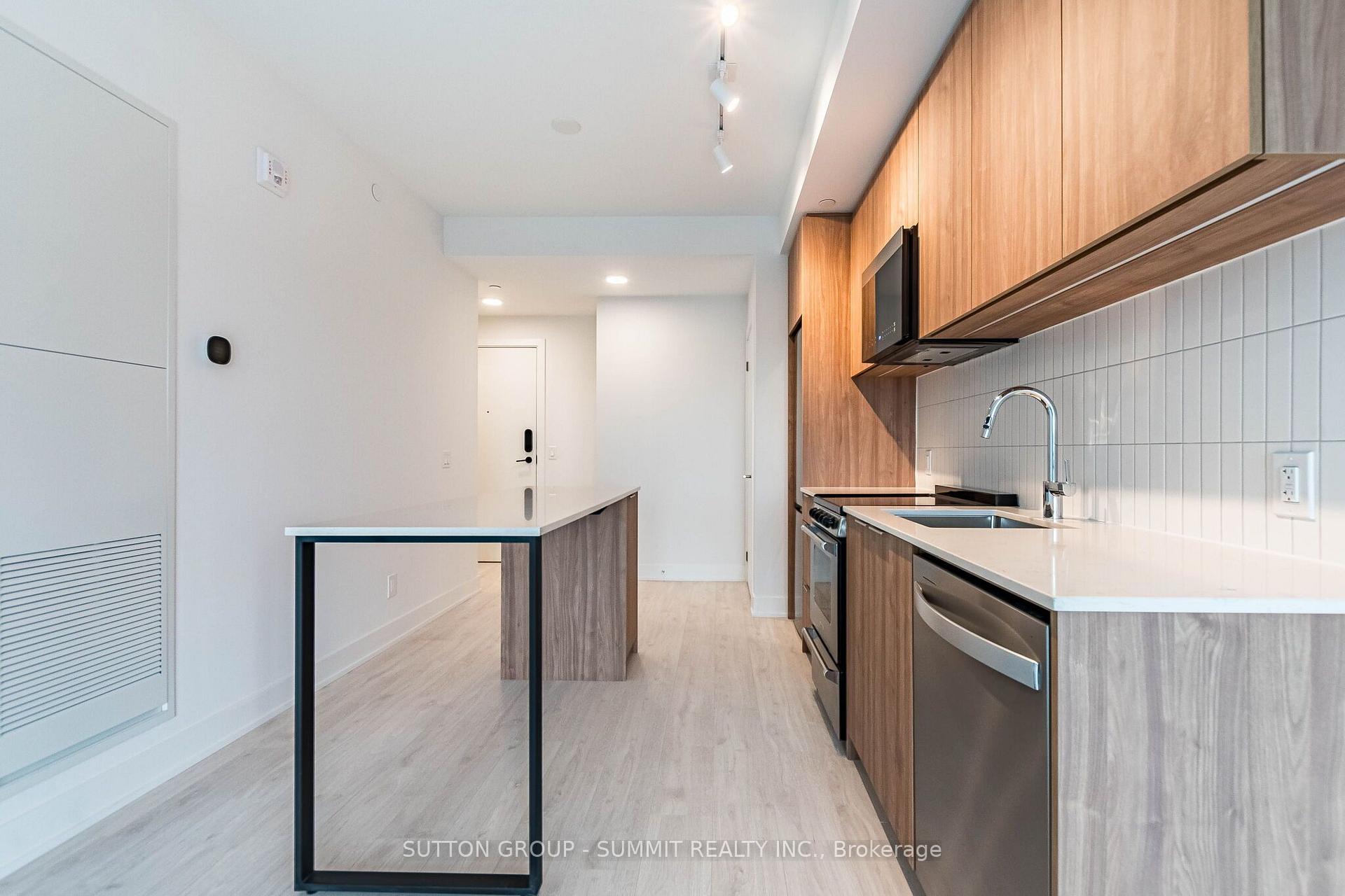Photo 18 of Unit 421, 3008 William Cutmore Boulevard, Oakville, Joshua Meadows — HOMEH