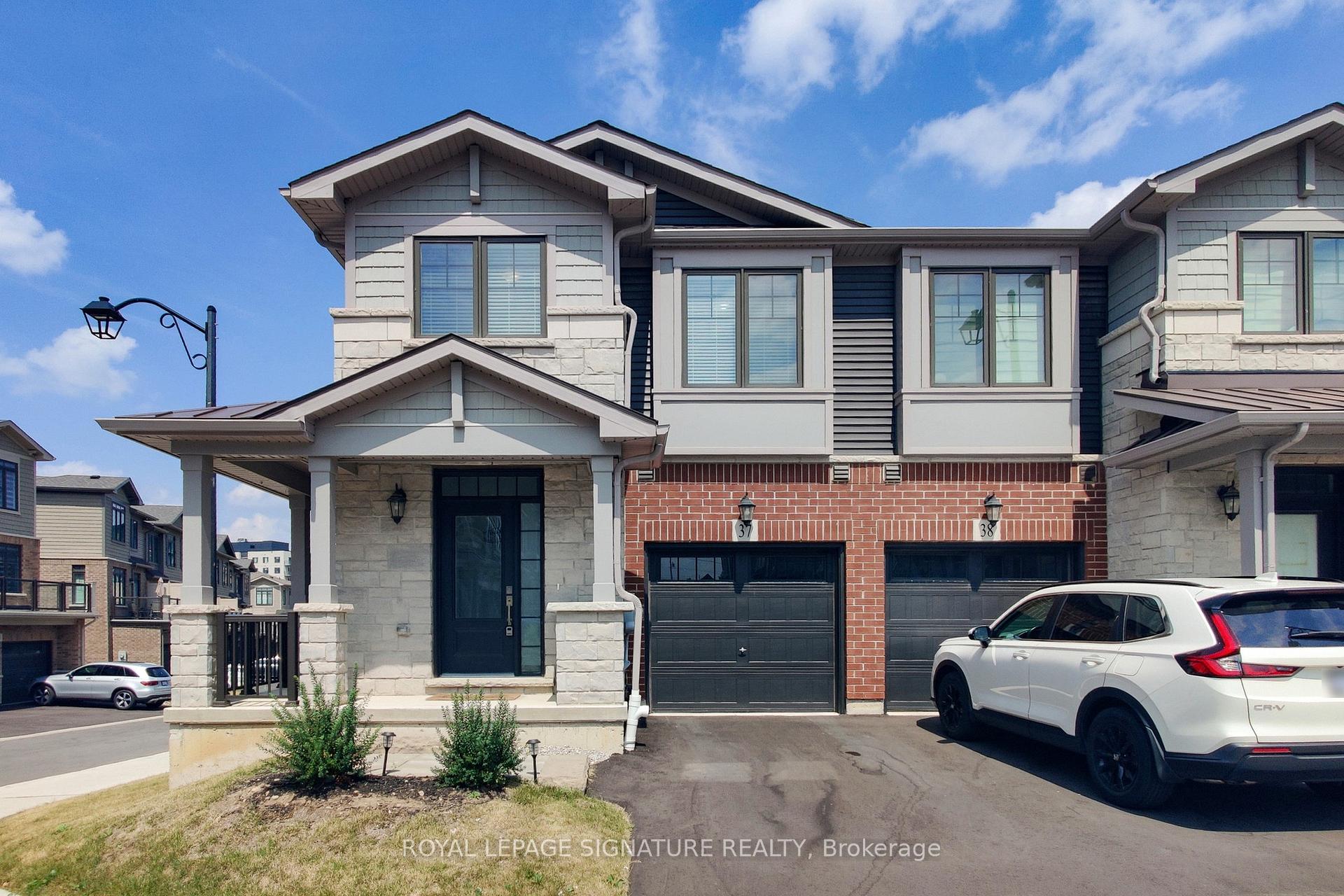 Photo 21 of Unit 37, 10 Birmingham Drive, Cambridge, Hillcrest/Forbes Park — HOMEH