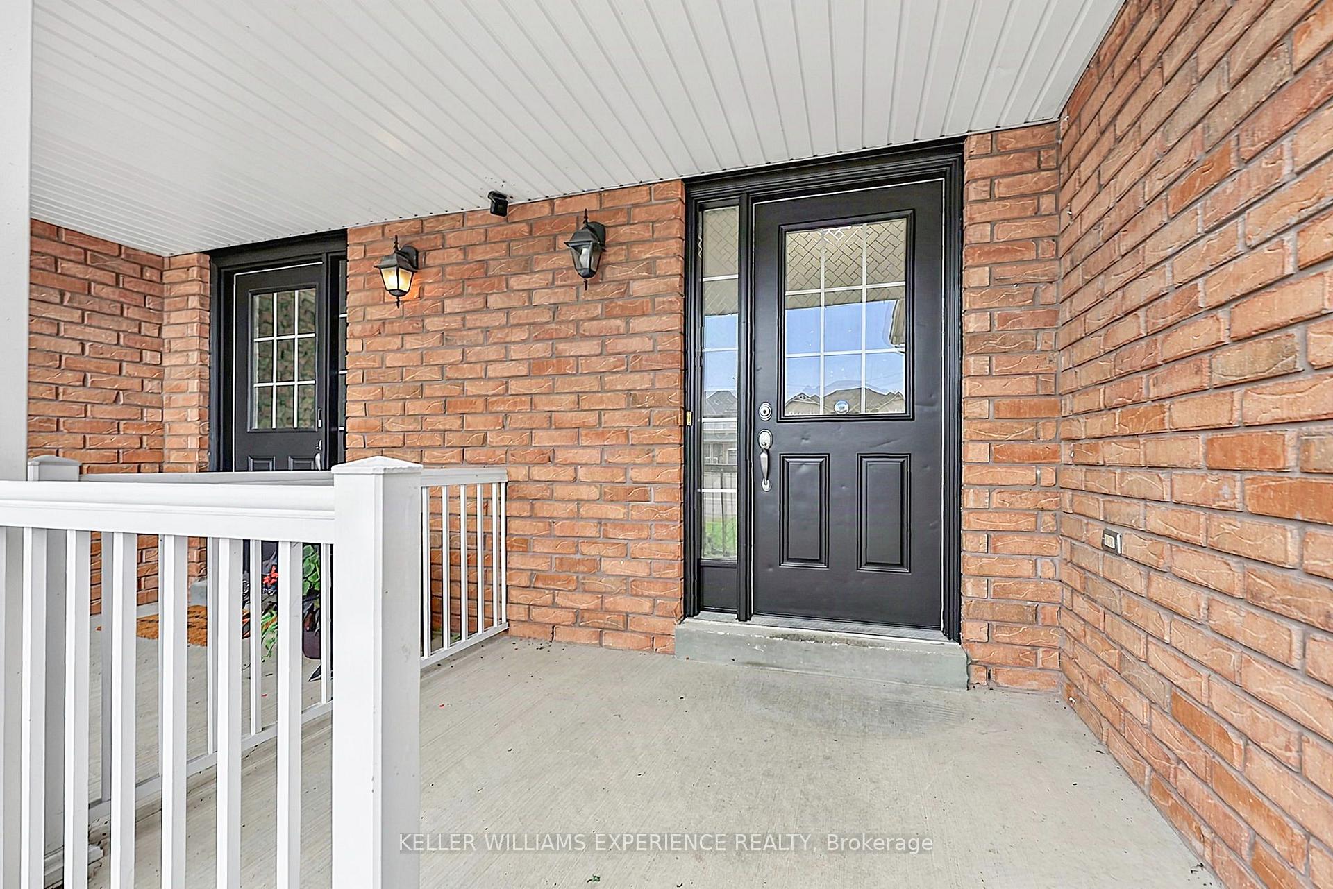 Photo 5 of 78 Commonwealth Road, Barrie, Innis-Shore — HOMEH