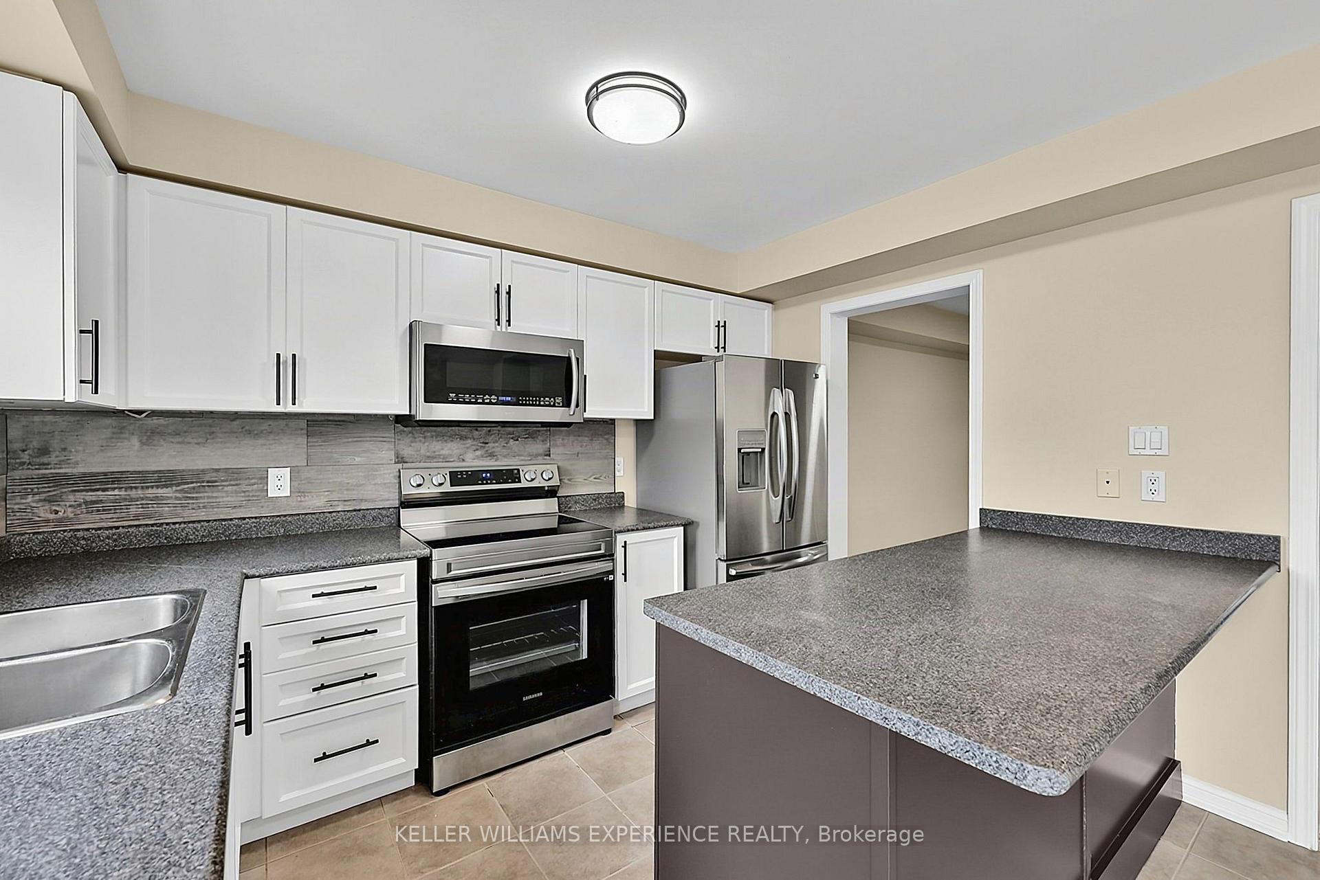 Photo 15 of 78 Commonwealth Road, Barrie, Innis-Shore — HOMEH