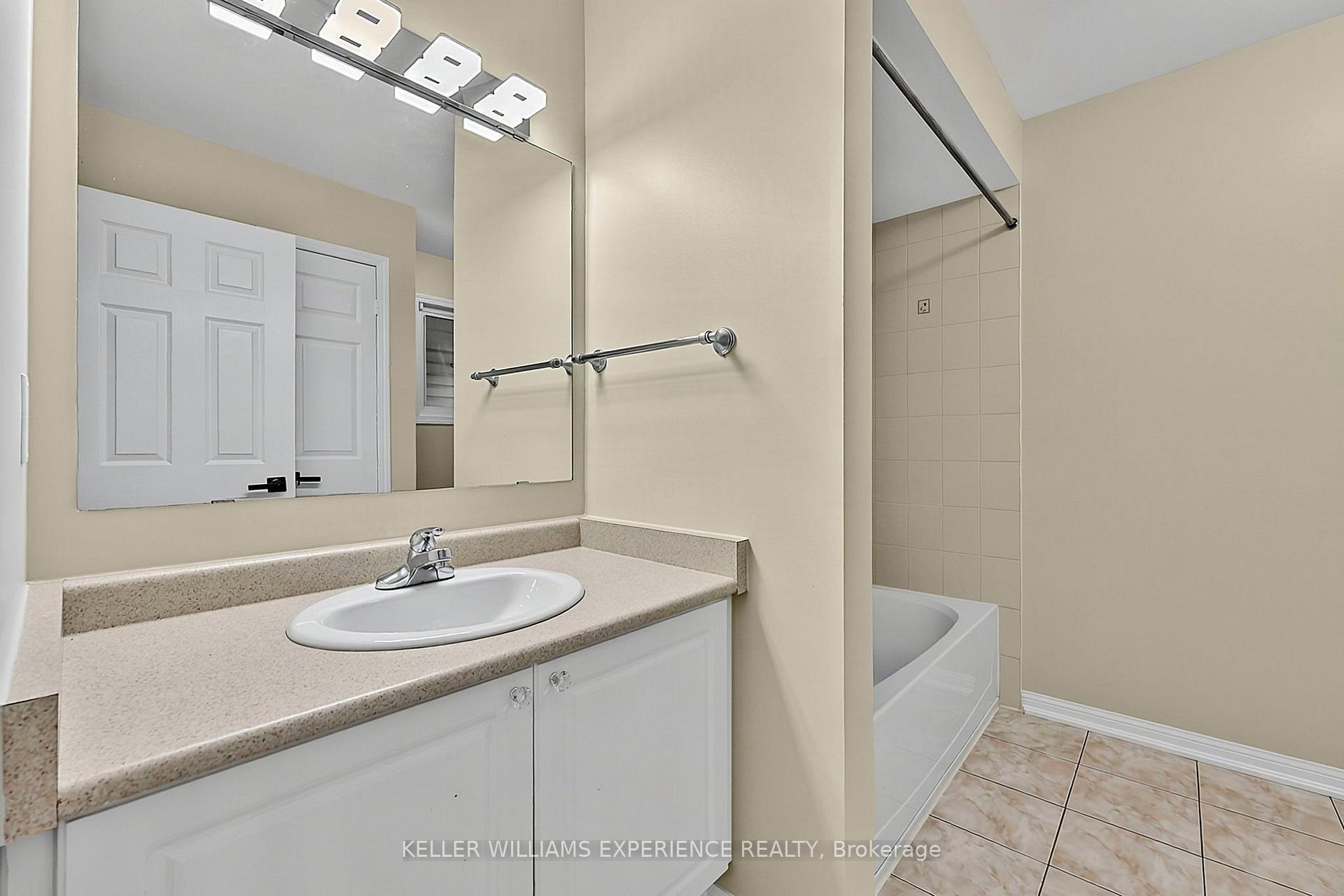 Photo 32 of 78 Commonwealth Road, Barrie, Innis-Shore — HOMEH