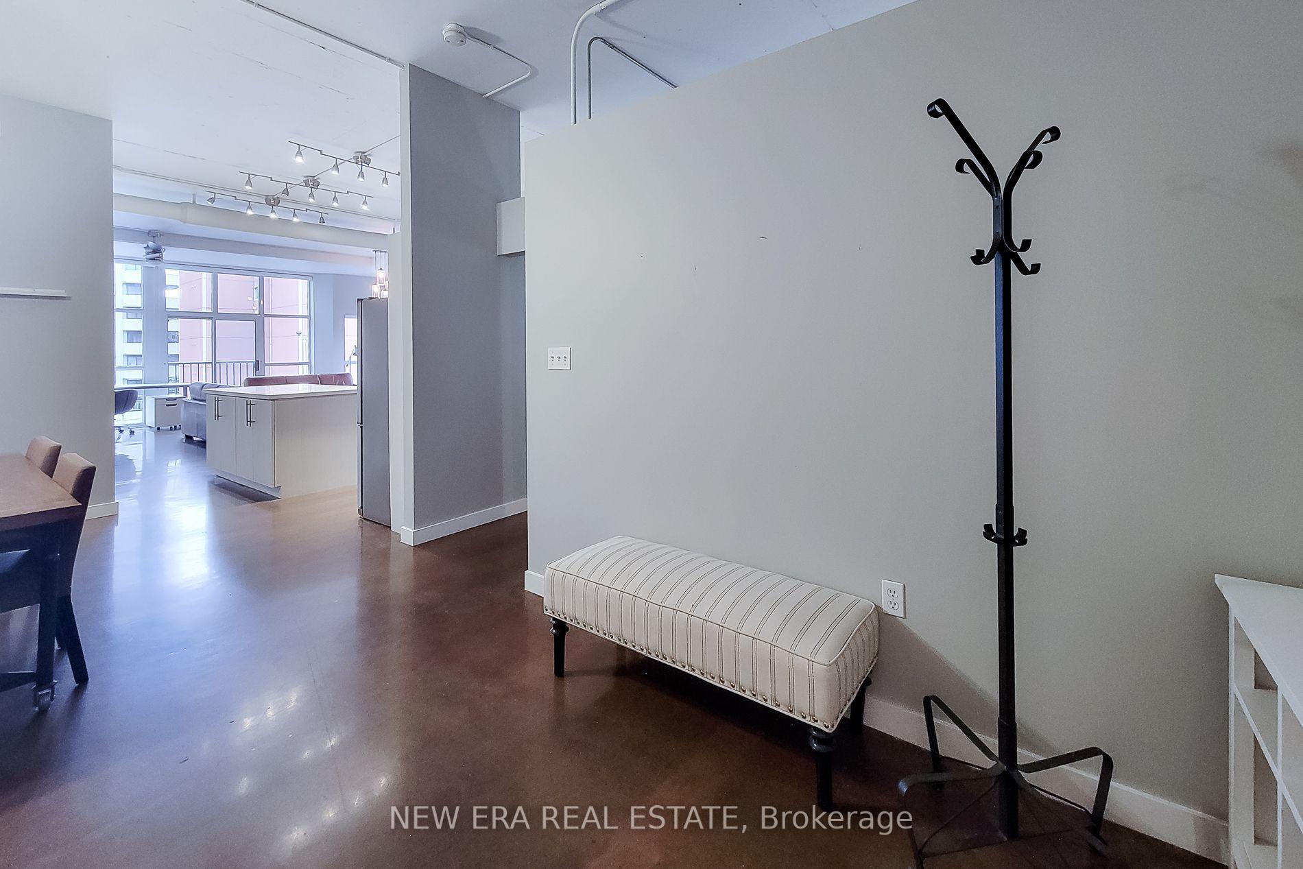 Photo 8 of Unit 414, 66 Bay Street S, Hamilton, Durand — HOMEH