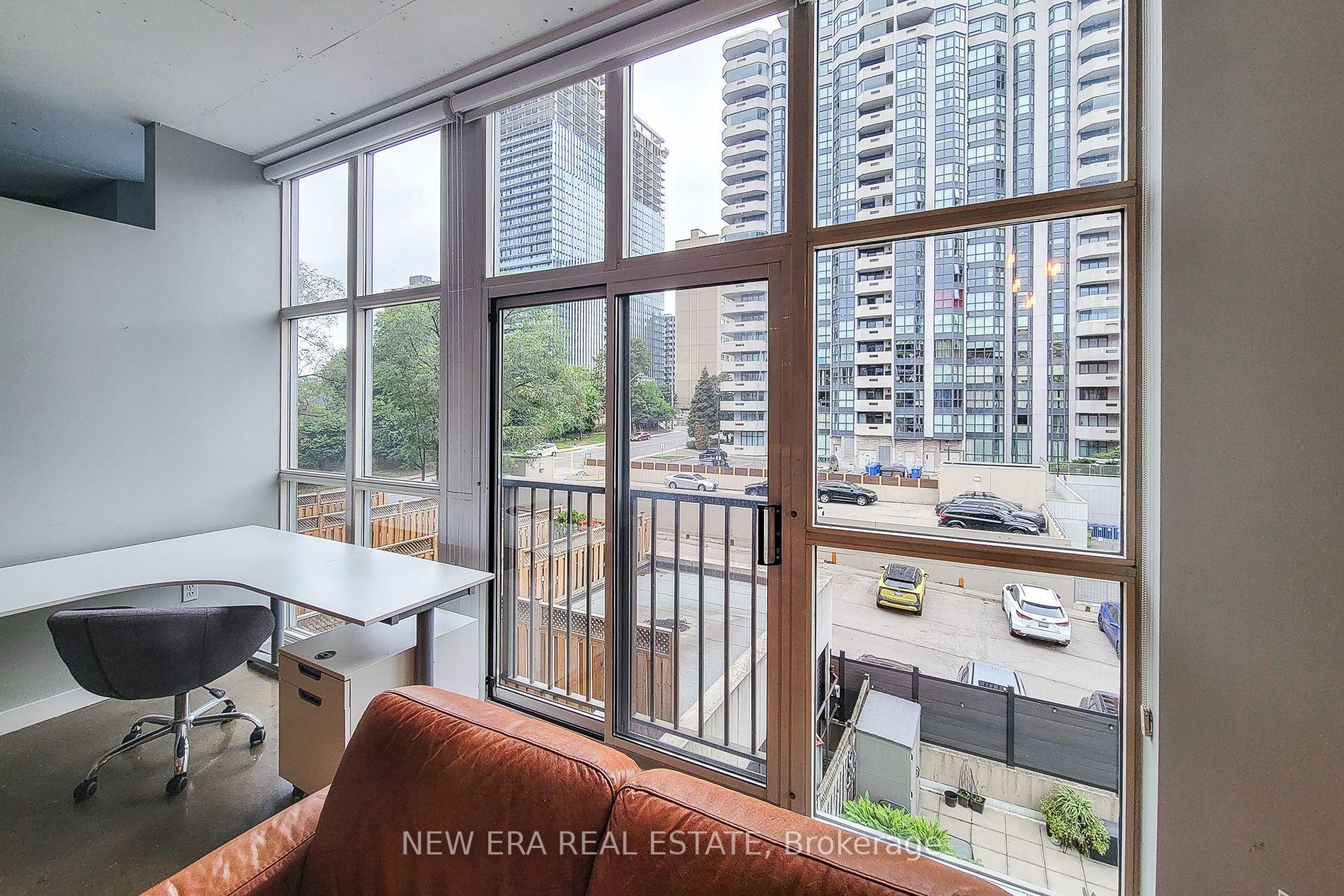 Photo 15 of Unit 414, 66 Bay Street S, Hamilton, Durand — HOMEH
