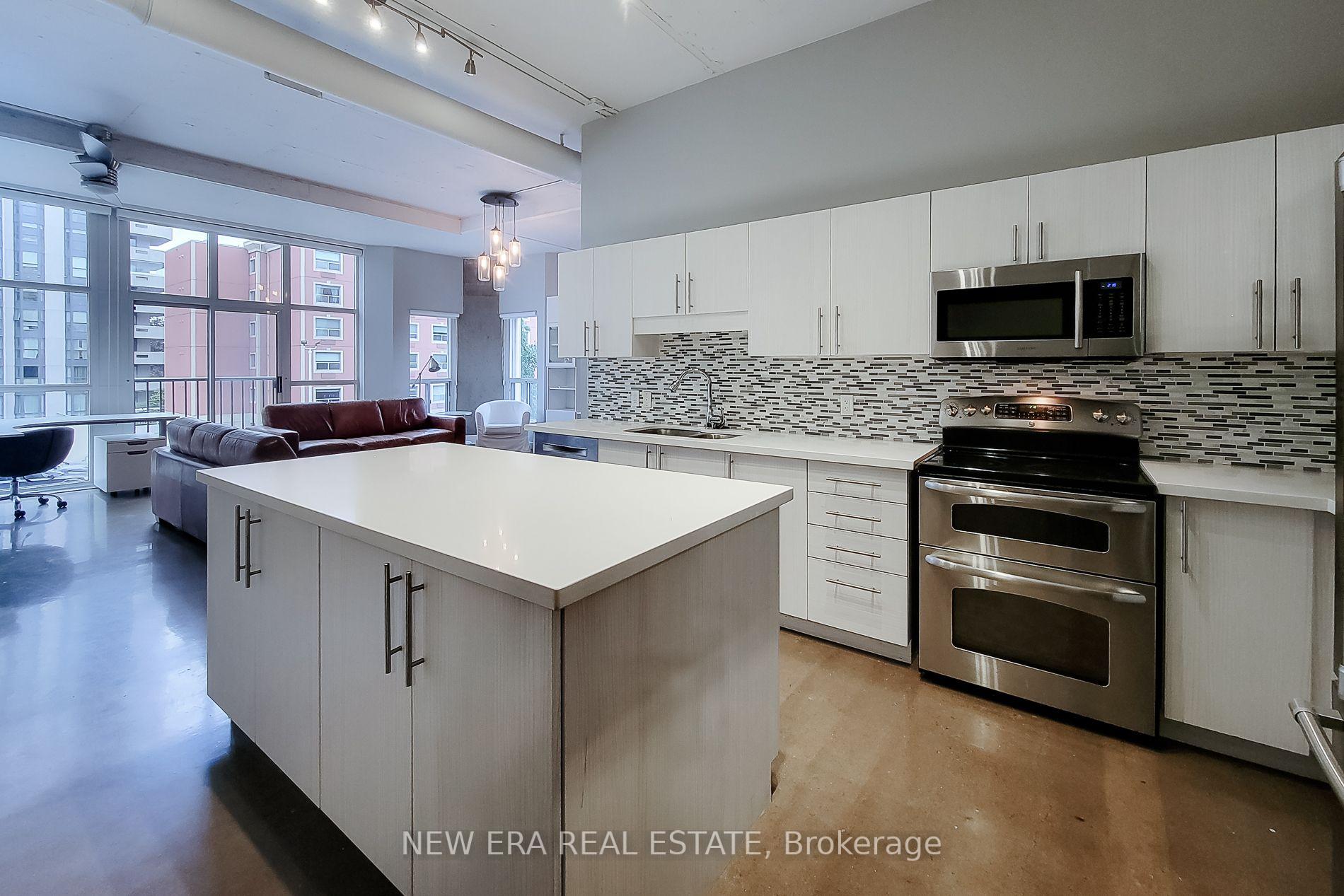Photo 16 of Unit 414, 66 Bay Street S, Hamilton, Durand — HOMEH