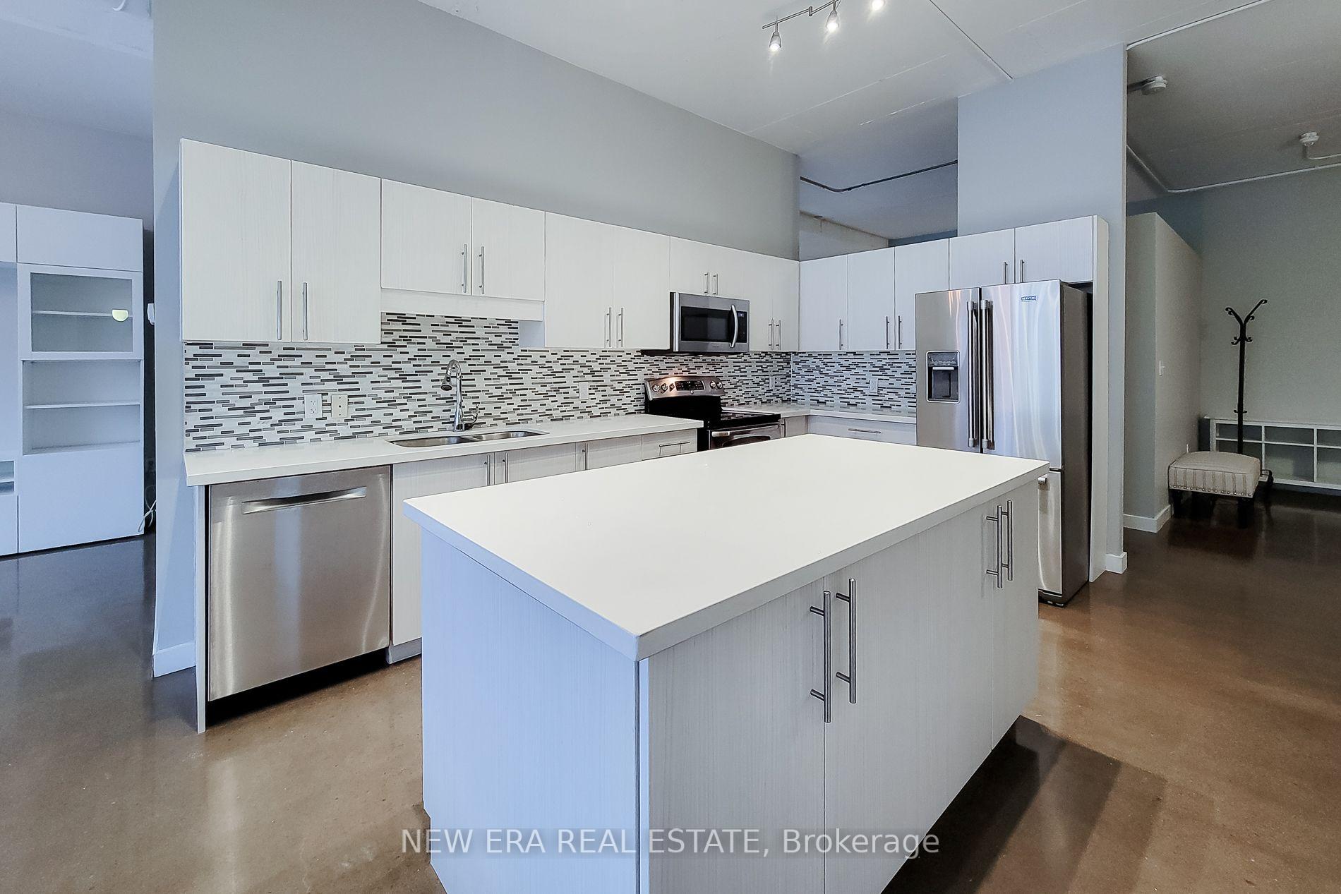 Photo 18 of Unit 414, 66 Bay Street S, Hamilton, Durand — HOMEH