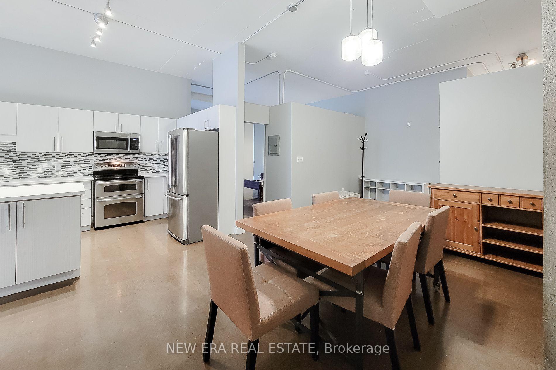 Photo 23 of Unit 414, 66 Bay Street S, Hamilton, Durand — HOMEH