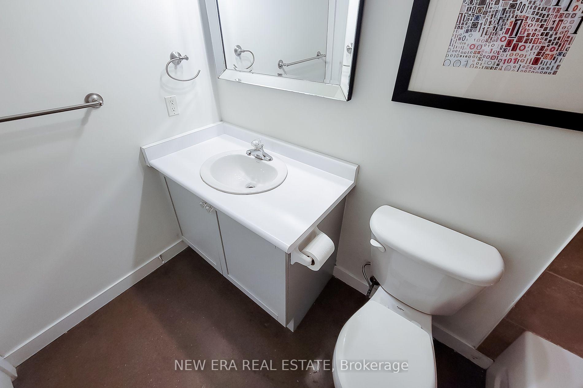 Photo 37 of Unit 414, 66 Bay Street S, Hamilton, Durand — HOMEH