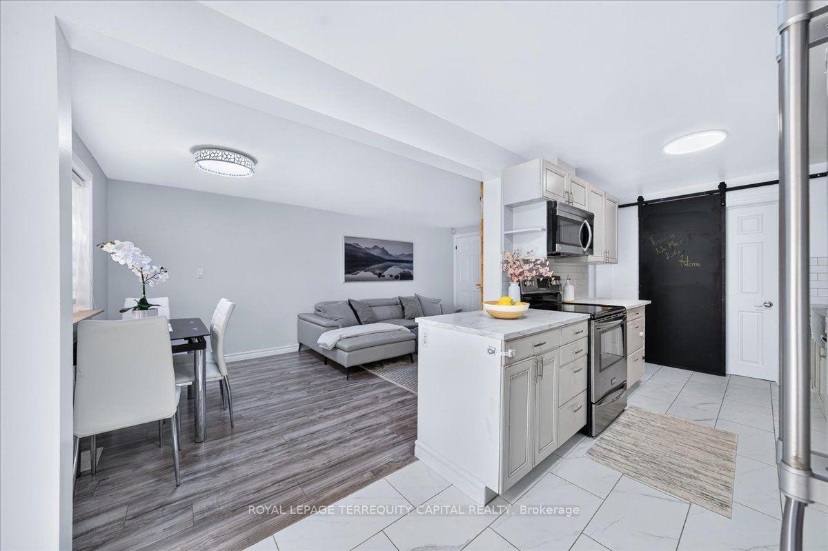 Photo 18 of 9 Seymour Crescent, Barrie, Holly — HOMEH