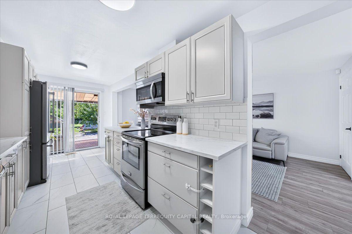 Photo 20 of 9 Seymour Crescent, Barrie, Holly — HOMEH