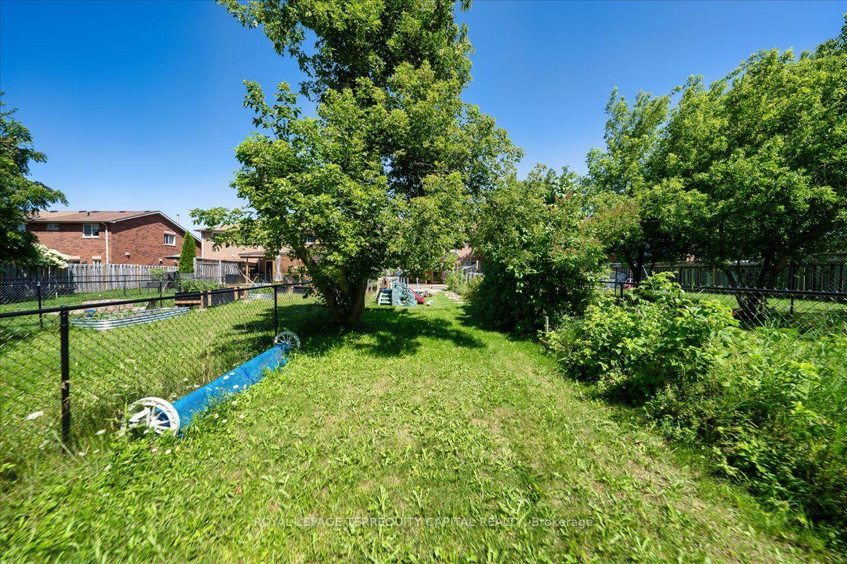Photo 49 of 9 Seymour Crescent, Barrie, Holly — HOMEH