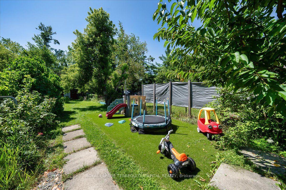 Photo 50 of 9 Seymour Crescent, Barrie, Holly — HOMEH