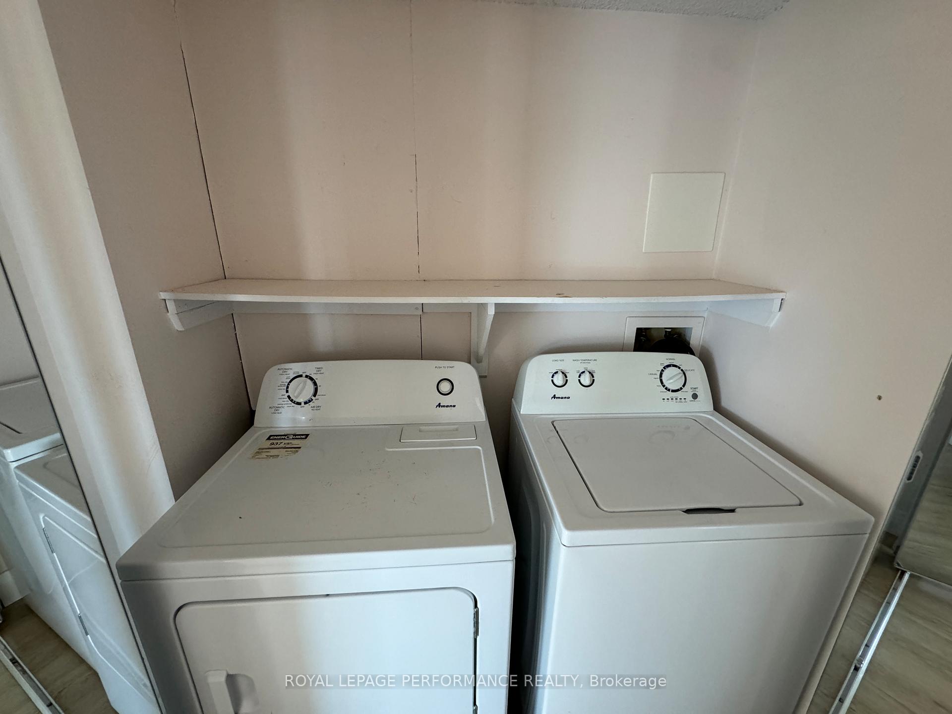 Photo 15 of Unit 1209, 2760 Carousel Crescent, Ottawa, Emerald Woods/Sawmill Creek — HOMEH