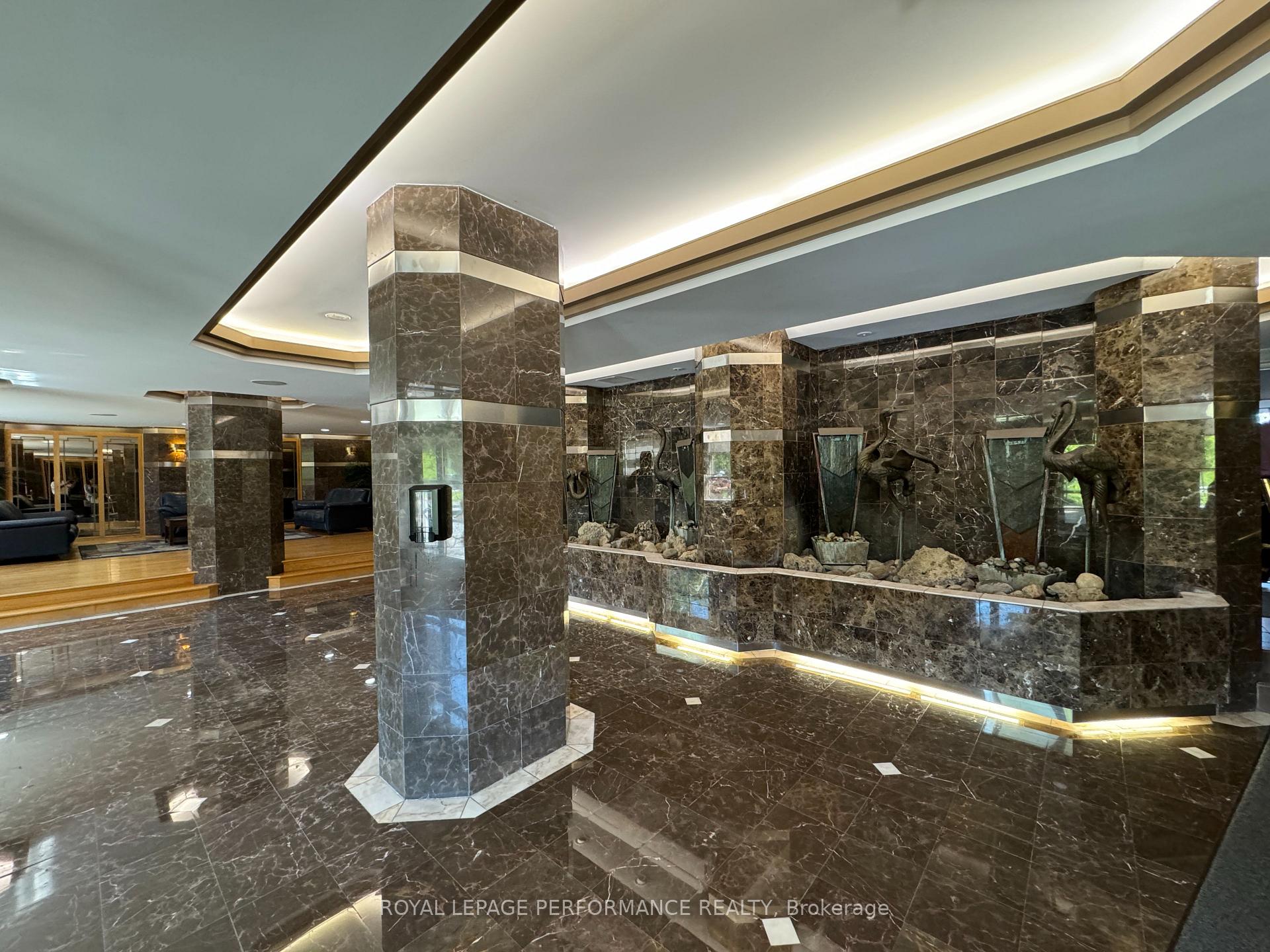 Photo 21 of Unit 1209, 2760 Carousel Crescent, Ottawa, Emerald Woods/Sawmill Creek — HOMEH