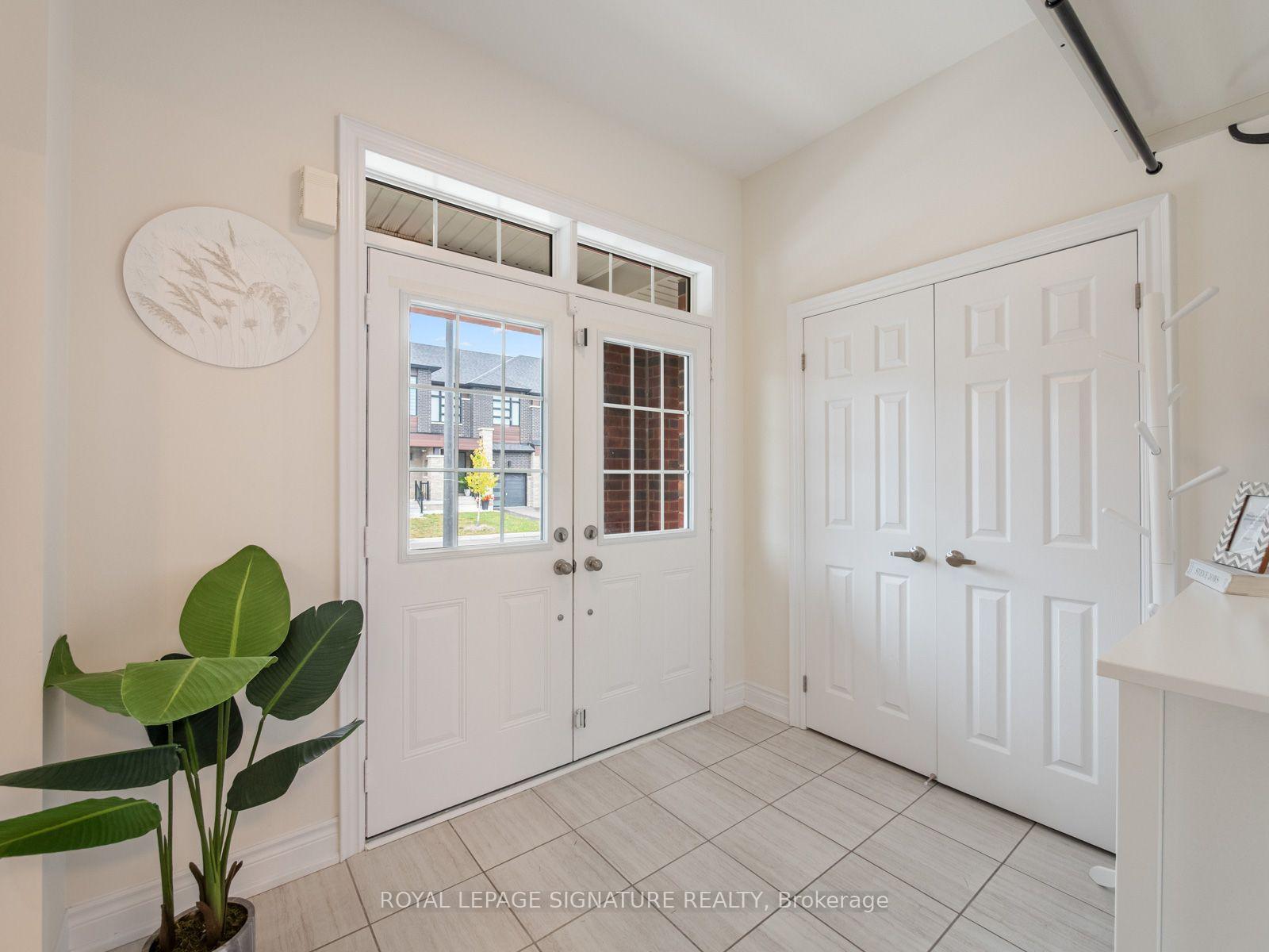 Photo 3 of 1055 Skyridge Boulevard, Pickering, Rural Pickering — HOMEH