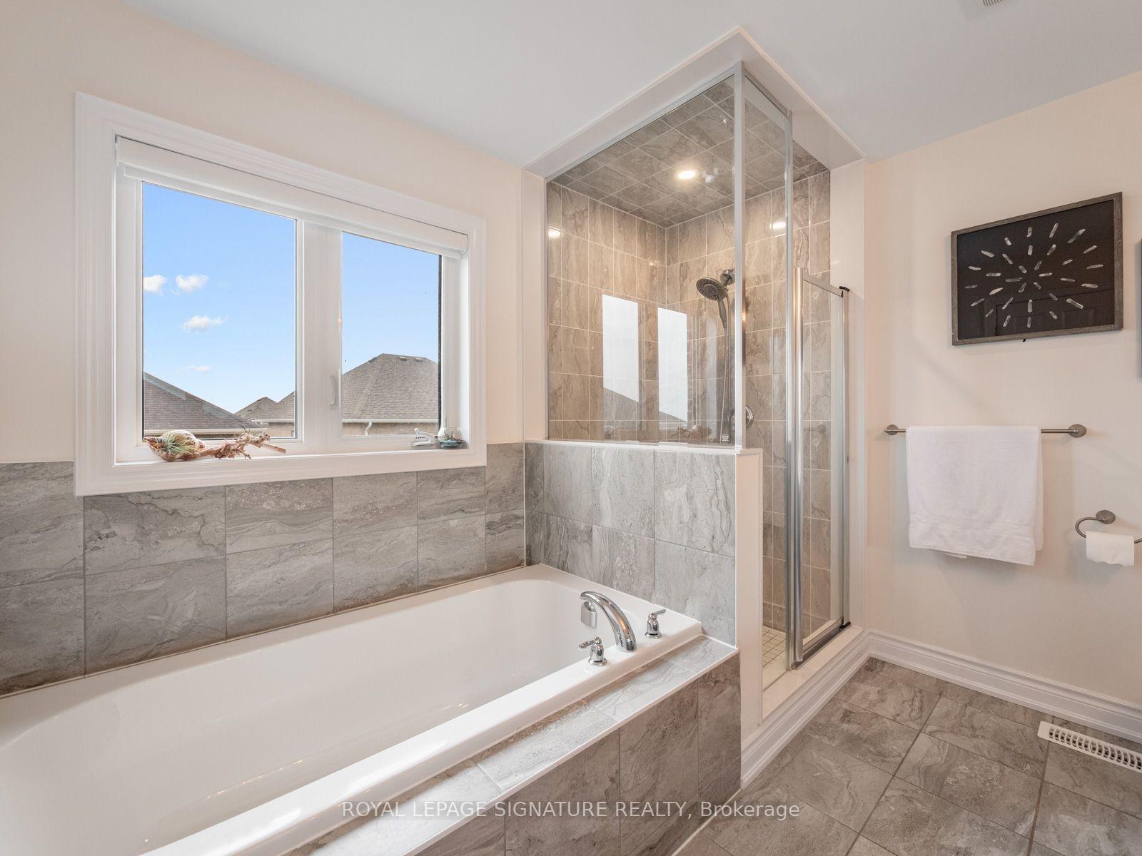 Photo 28 of 1055 Skyridge Boulevard, Pickering, Rural Pickering — HOMEH