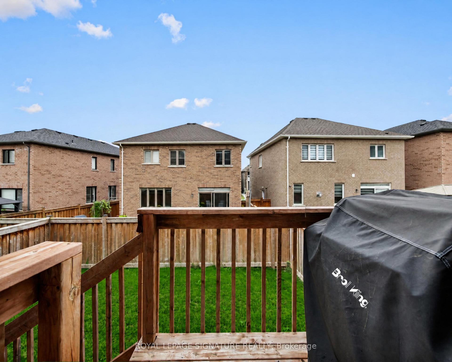 Photo 42 of 1055 Skyridge Boulevard, Pickering, Rural Pickering — HOMEH