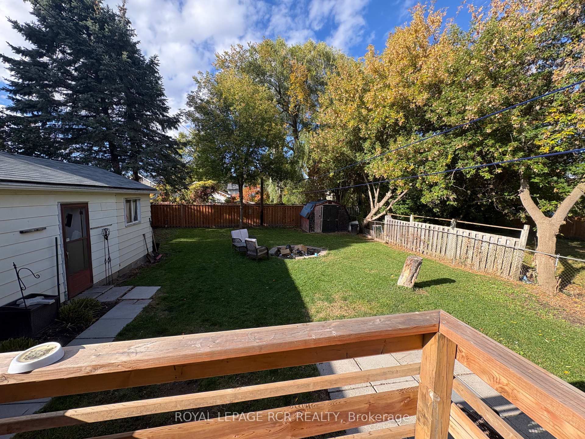 Photo 17 of 12 Maple Avenue E, New Tecumseth, Beeton — HOMEH