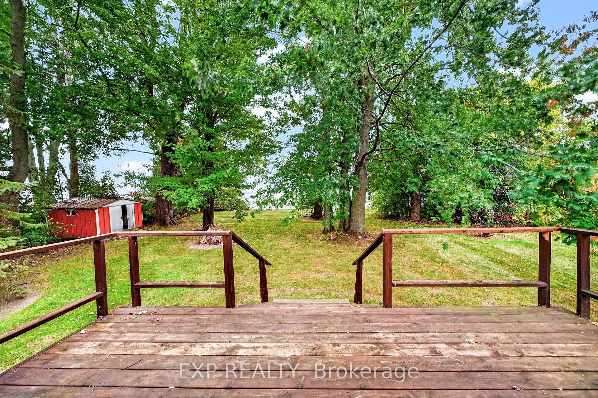 Photo 30 of 607 Duclos Point Road, Georgina, Pefferlaw — HOMEH