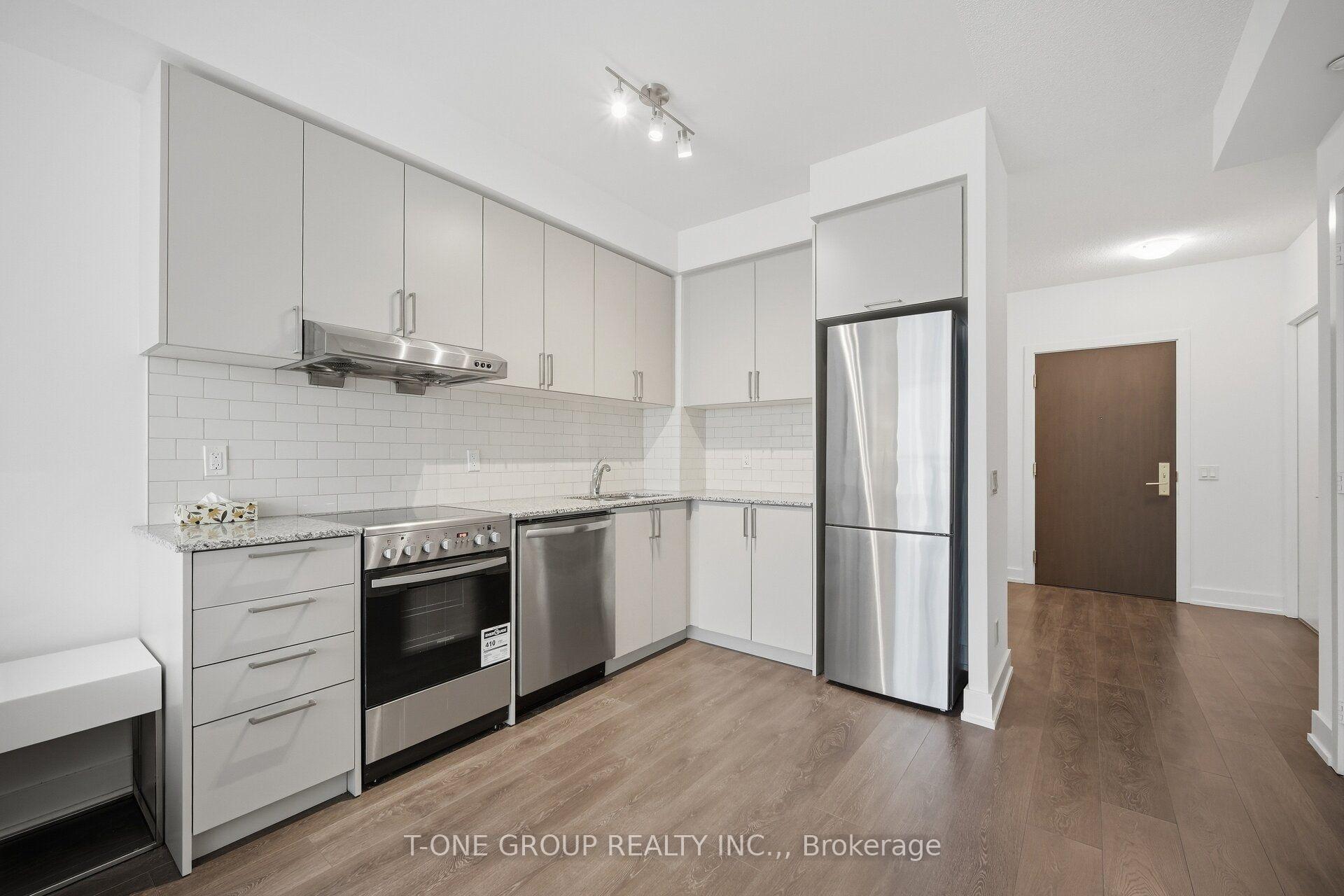 Photo 12 of Unit 215W, 268 Buchanan Drive, Markham, Unionville — HOMEH
