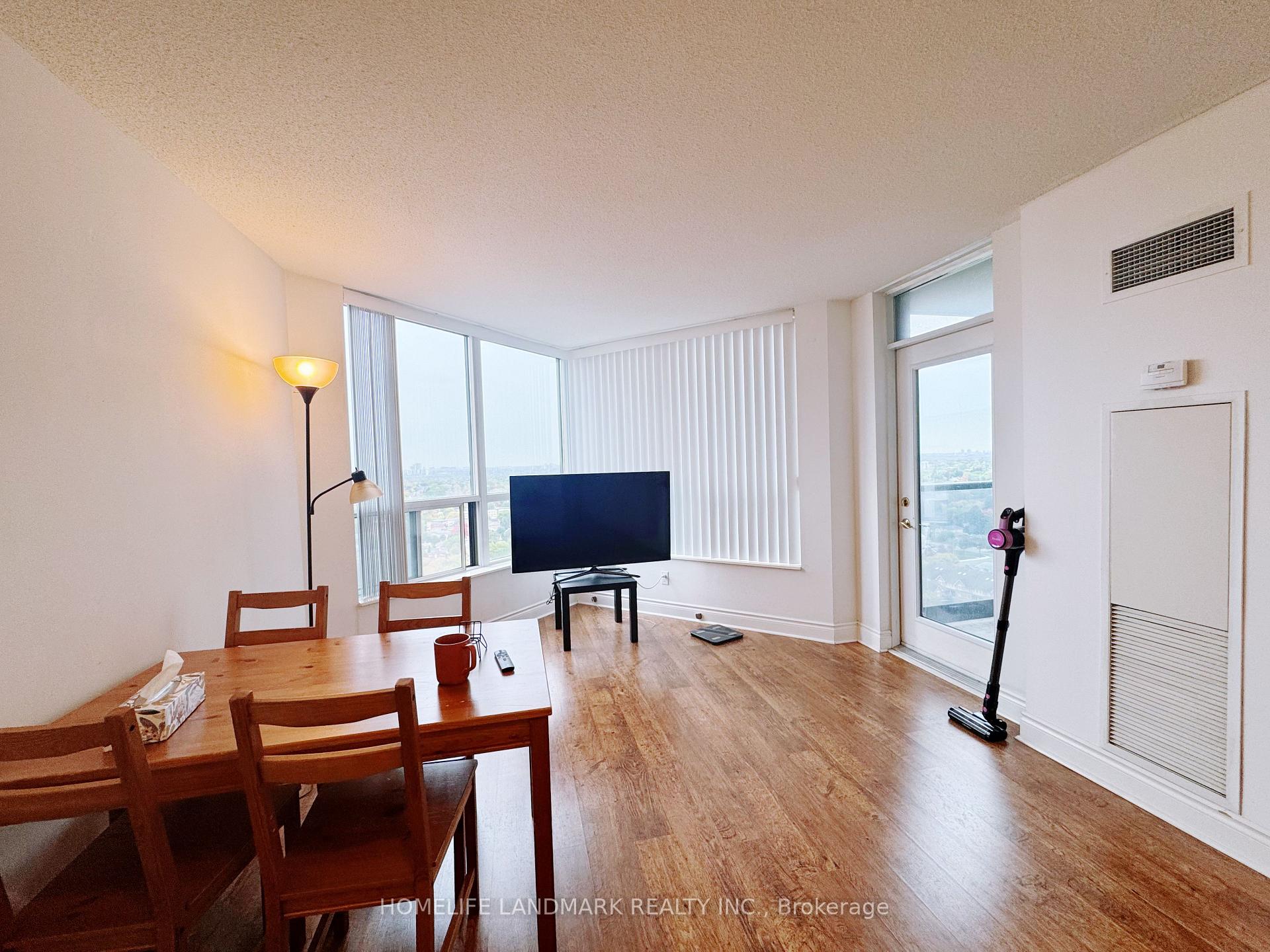 Photo 7 of Unit 2213, 10 Northtown Way, North York, Willowdale East — HOMEH