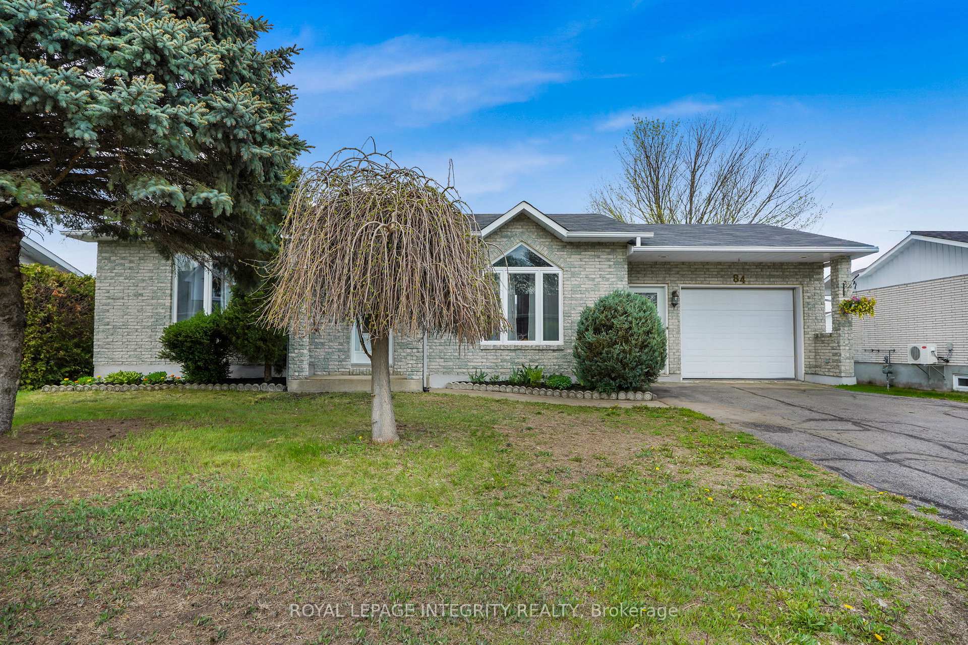 Photo of 84 Lalande Crescent