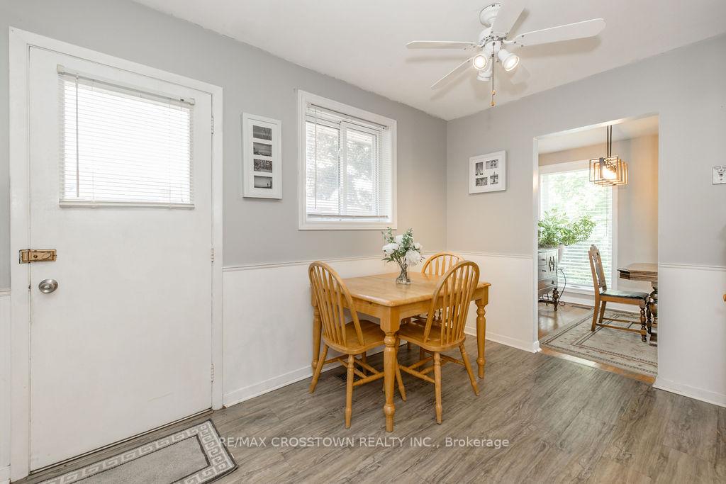 Photo 15 of 865 Krosno Boulevard, Pickering, Bay Ridges — HOMEH