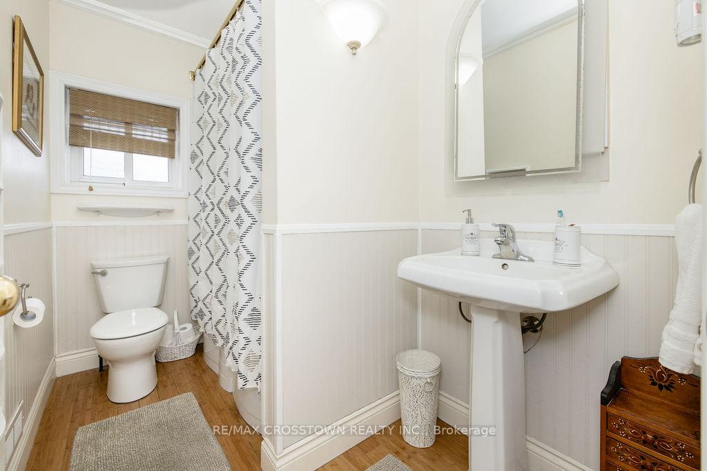 Photo 24 of 865 Krosno Boulevard, Pickering, Bay Ridges — HOMEH