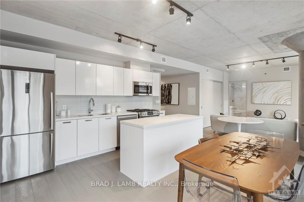 Photo 5 of Unit 214, 203 Catherine Street, Ottawa, Ottawa Centre — HOMEH
