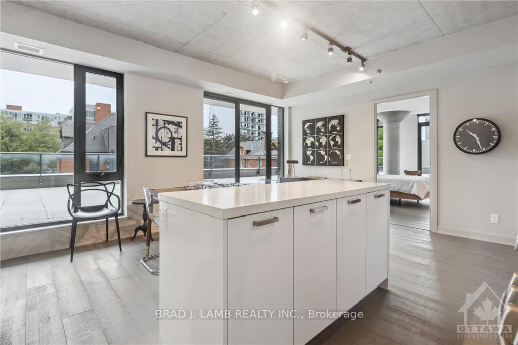 Photo 7 of Unit 214, 203 Catherine Street, Ottawa, Ottawa Centre — HOMEH