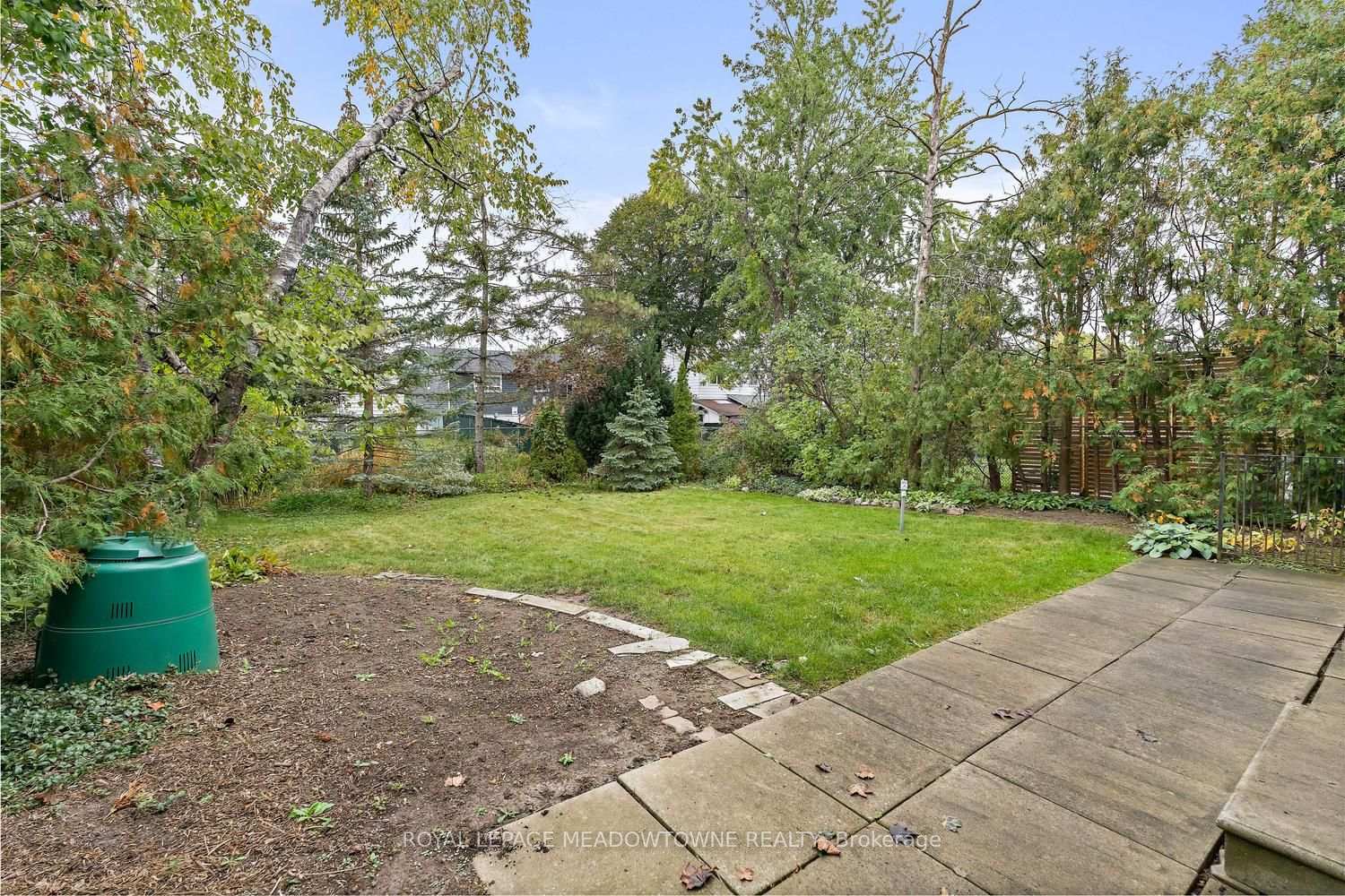 Photo 35 of 38 Jasper Crescent, Brampton, Northgate — HOMEH