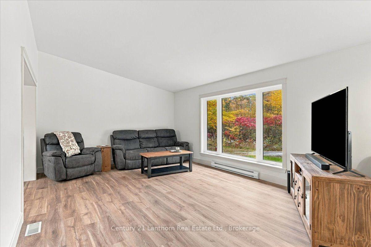 Photo 10 of 47 Reynolds Road, Madoc — HOMEH