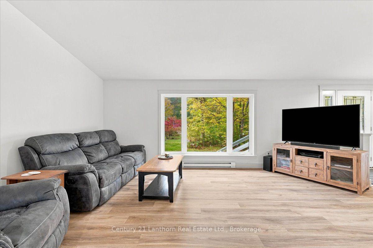 Photo 11 of 47 Reynolds Road, Madoc — HOMEH