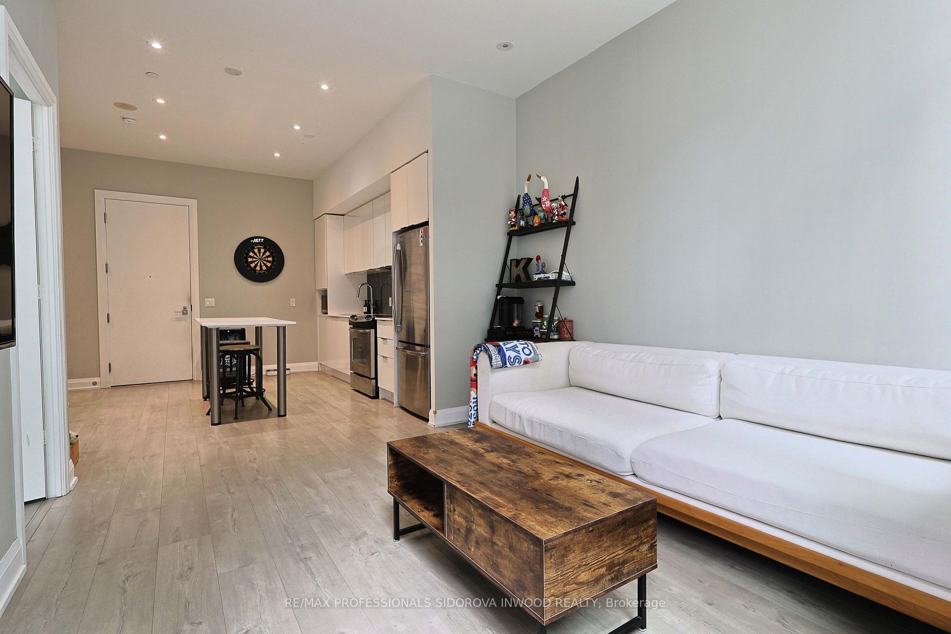 Photo 4 of Unit 104, 110 Marine Parade Drive, Etobicoke, Mimico — HOMEH