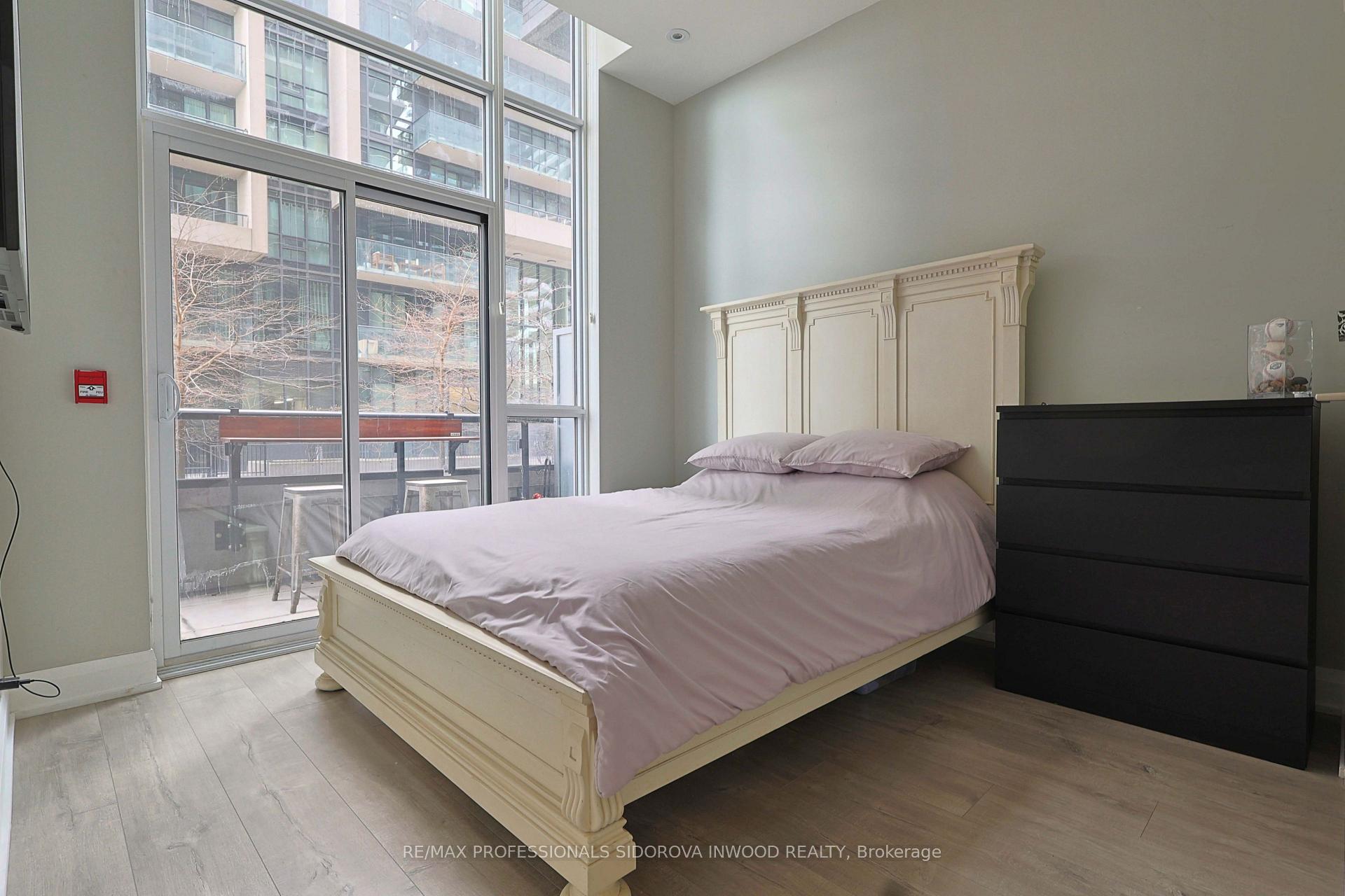 Photo 6 of Unit 104, 110 Marine Parade Drive, Etobicoke, Mimico — HOMEH