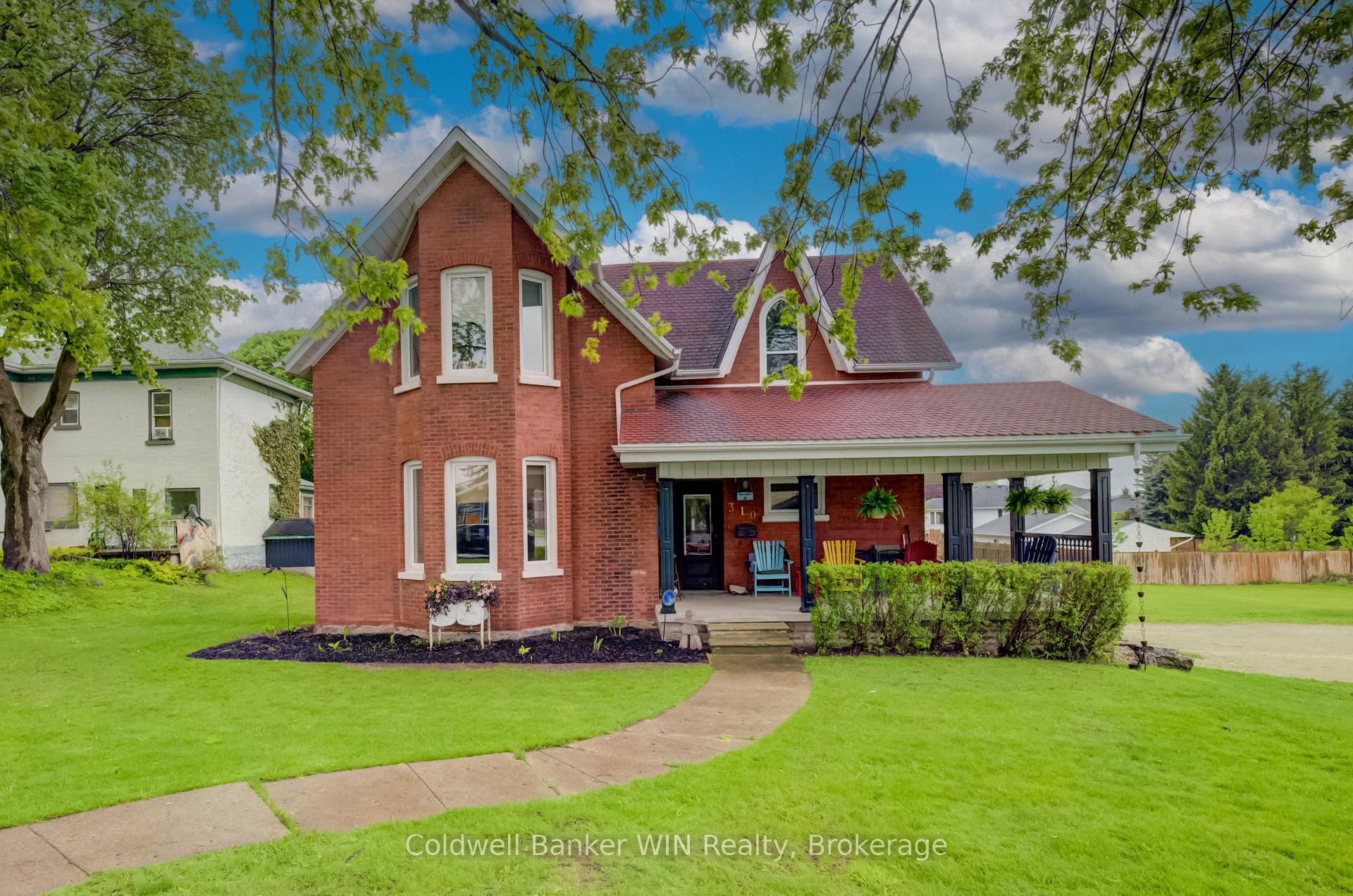Photo of 310 Main Street W