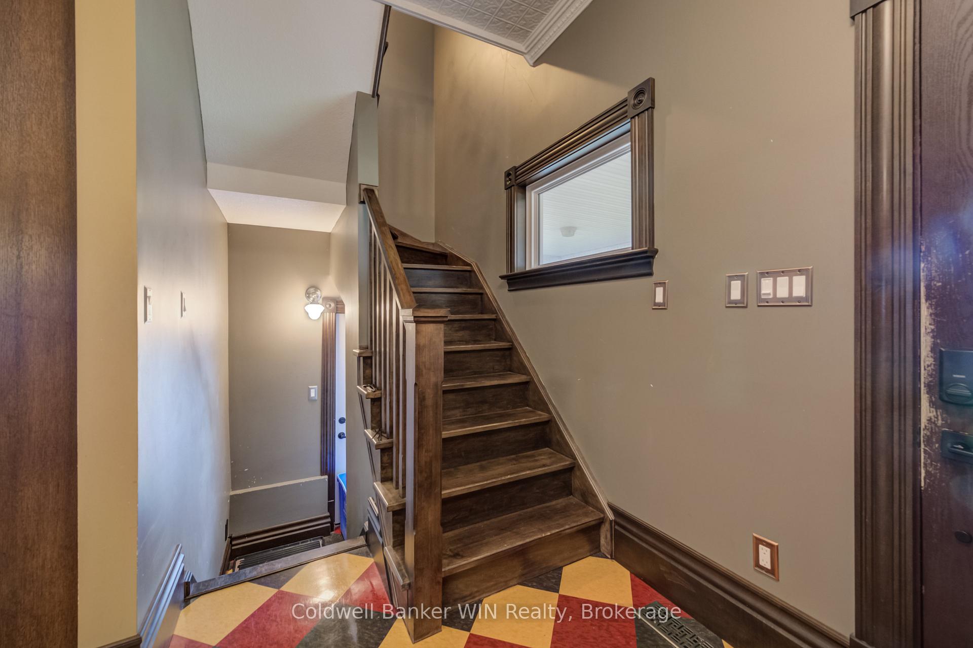 Photo 6 of 310 Main Street W, Minto — HOMEH