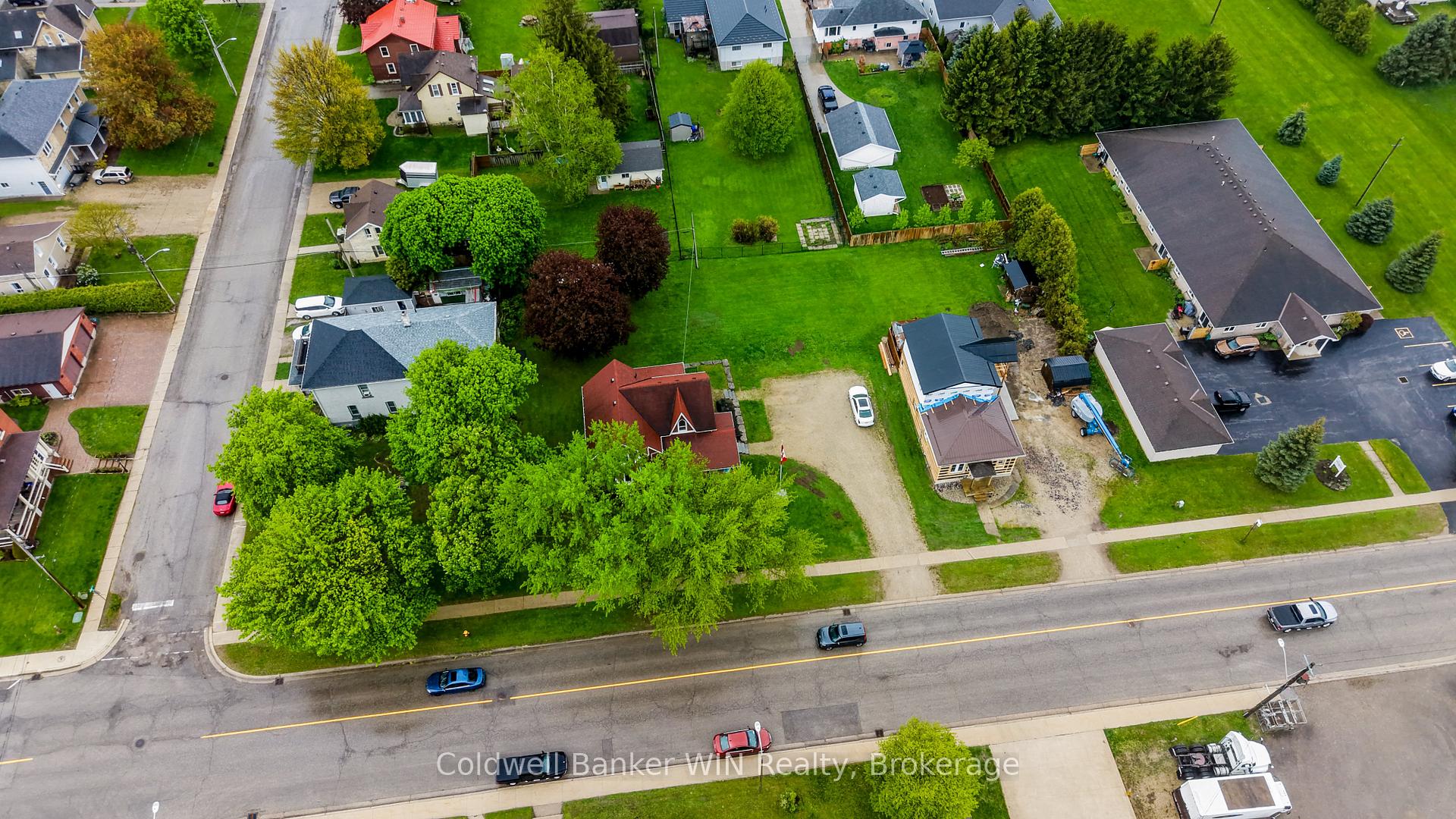 Photo 41 of 310 Main Street W, Minto — HOMEH