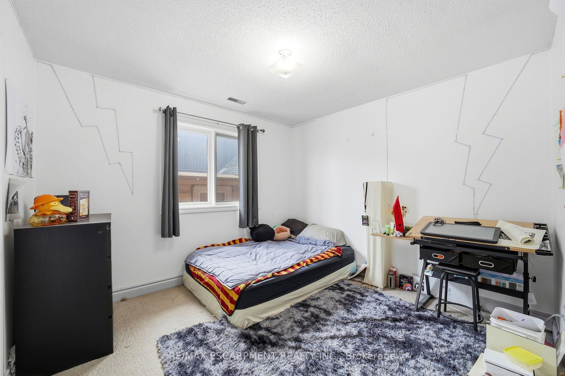Photo 23 of 277 Harvie Avenue, Toronto, Caledonia-Fairbank — HOMEH