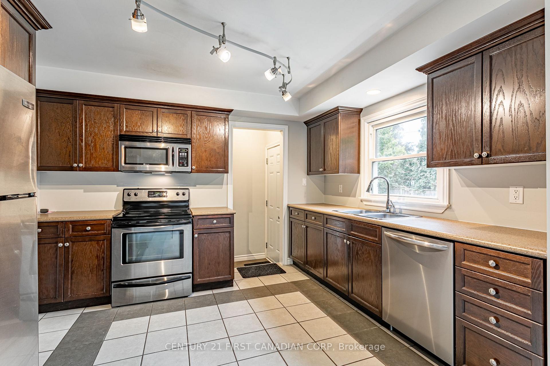 Photo 7 of 4459 Hamilton Road, Thames Centre, Dorchester — HOMEH