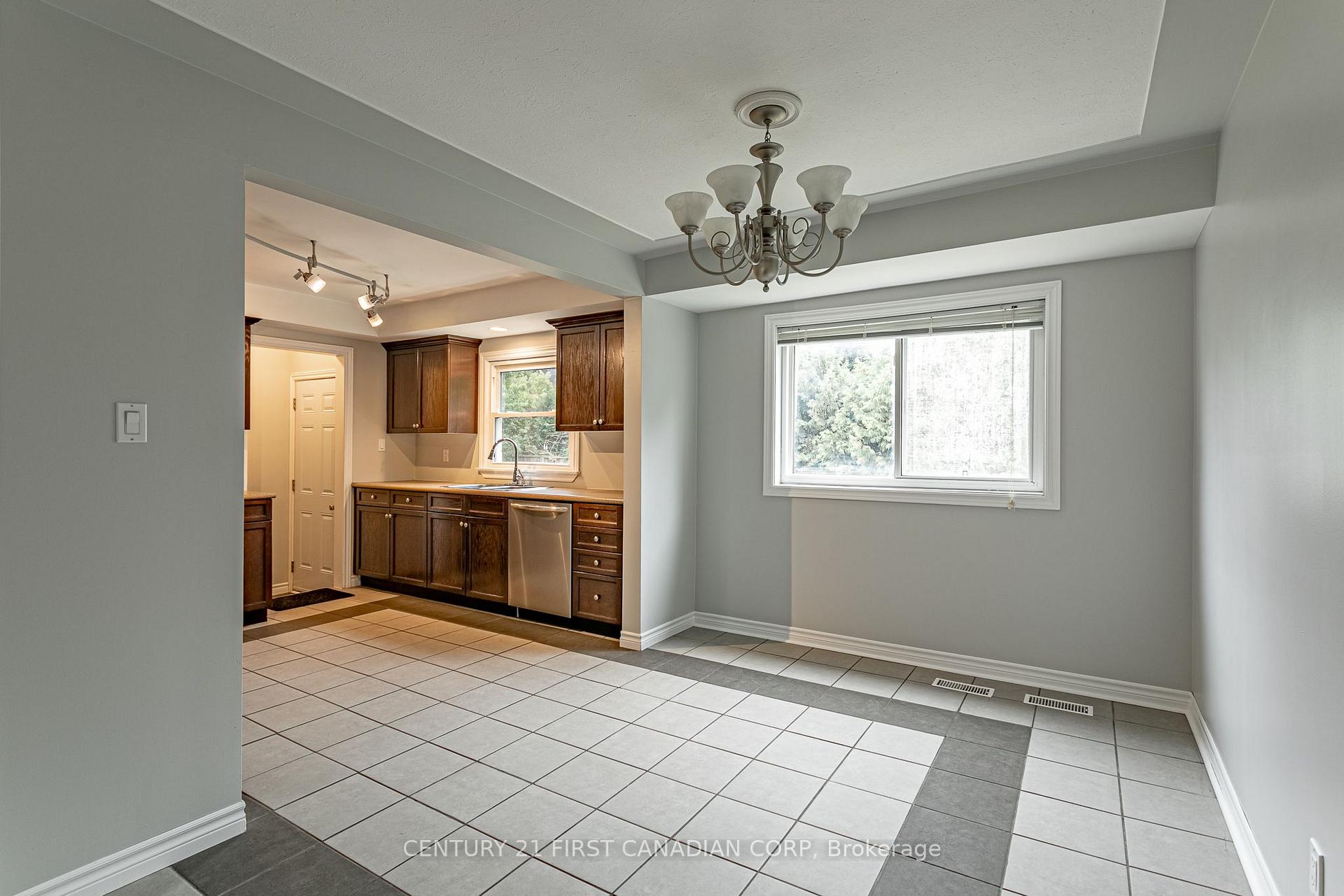 Photo 11 of 4459 Hamilton Road, Thames Centre, Dorchester — HOMEH