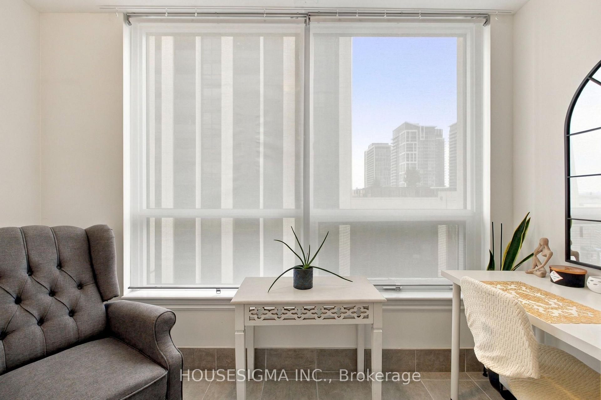Photo 14 of Unit 705, 9085 Jane Street, Vaughan, Concord — HOMEH