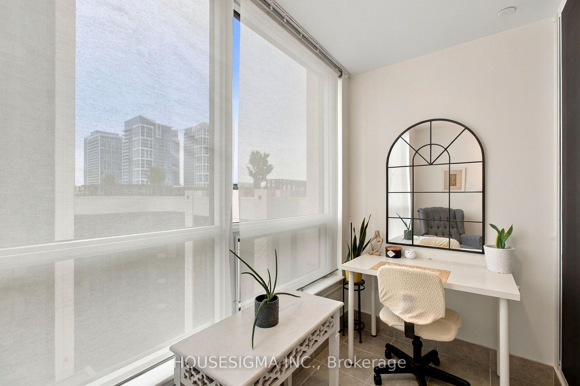 Photo 15 of Unit 705, 9085 Jane Street, Vaughan, Concord — HOMEH