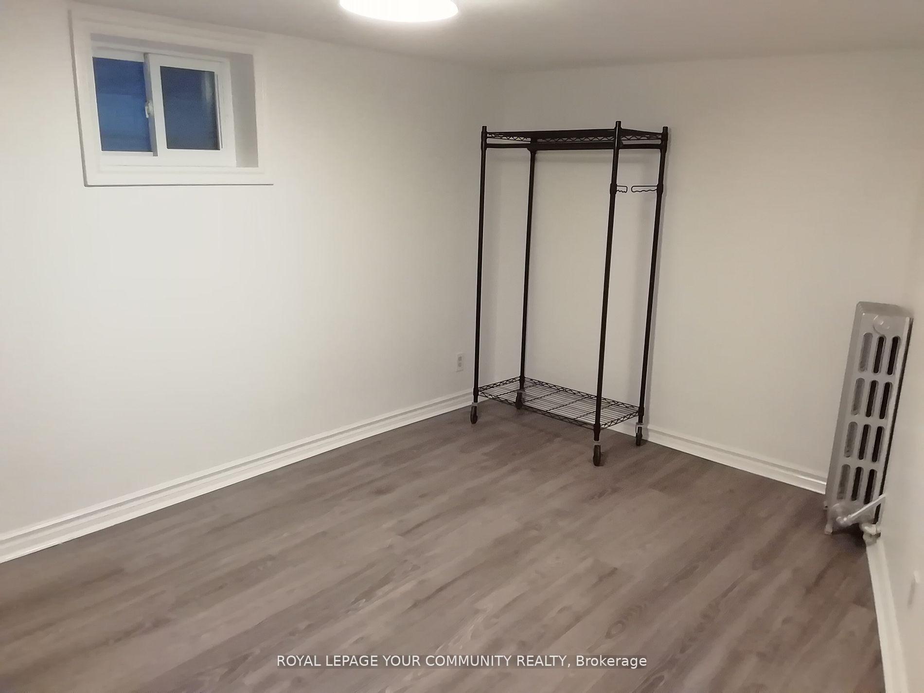 Photo 8 of Unit Lower, 10 Ulster Street, Toronto, University — HOMEH