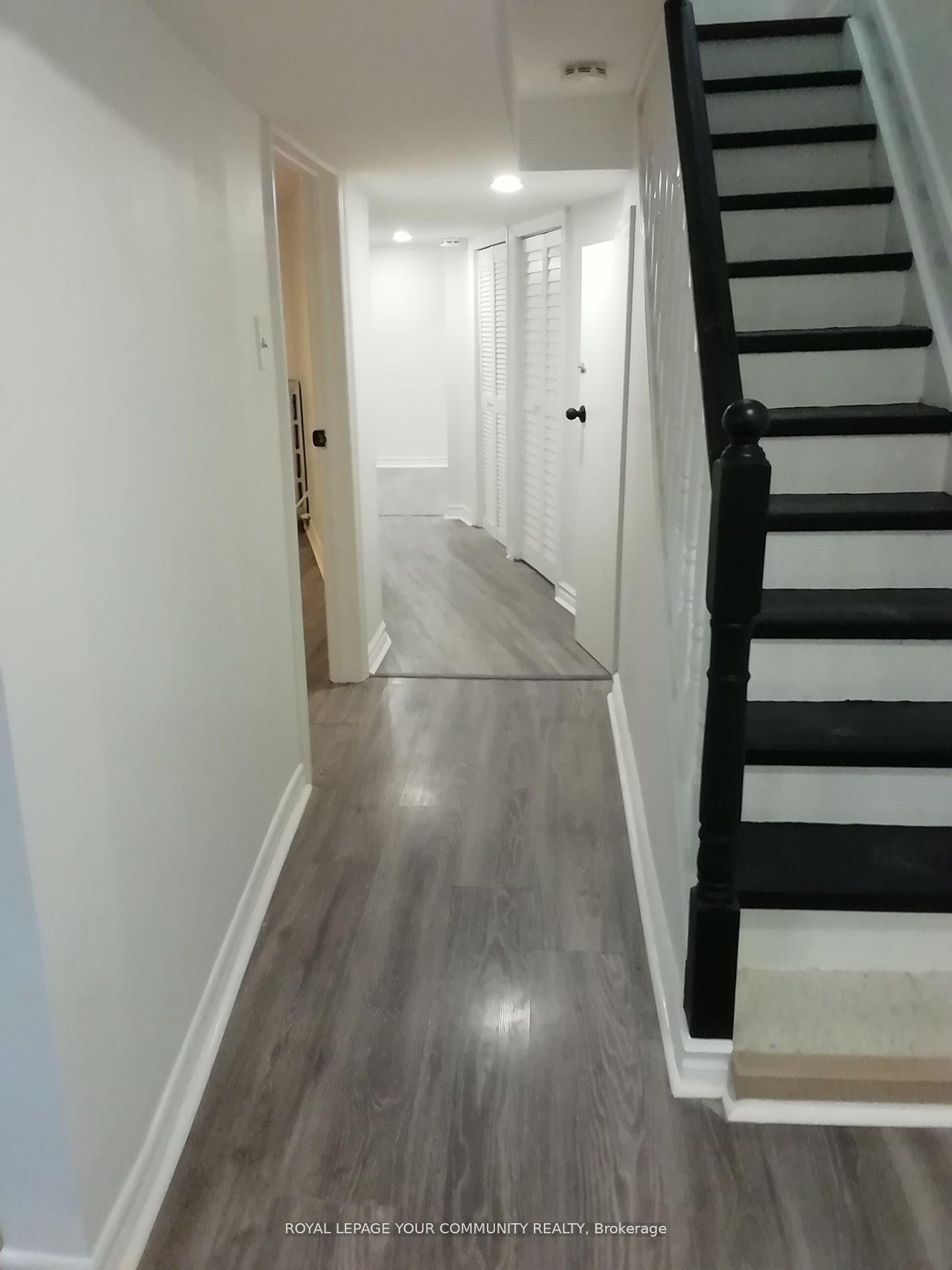 Photo 12 of Unit Lower, 10 Ulster Street, Toronto, University — HOMEH