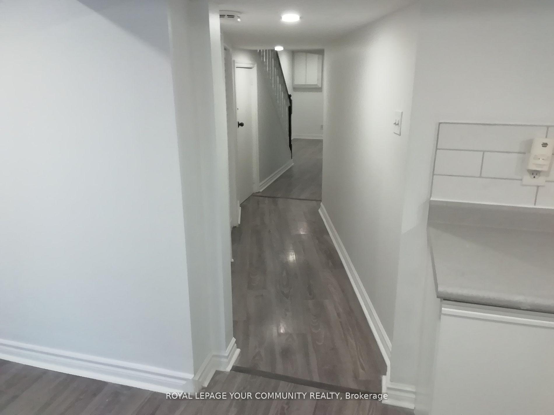 Photo 13 of Unit Lower, 10 Ulster Street, Toronto, University — HOMEH