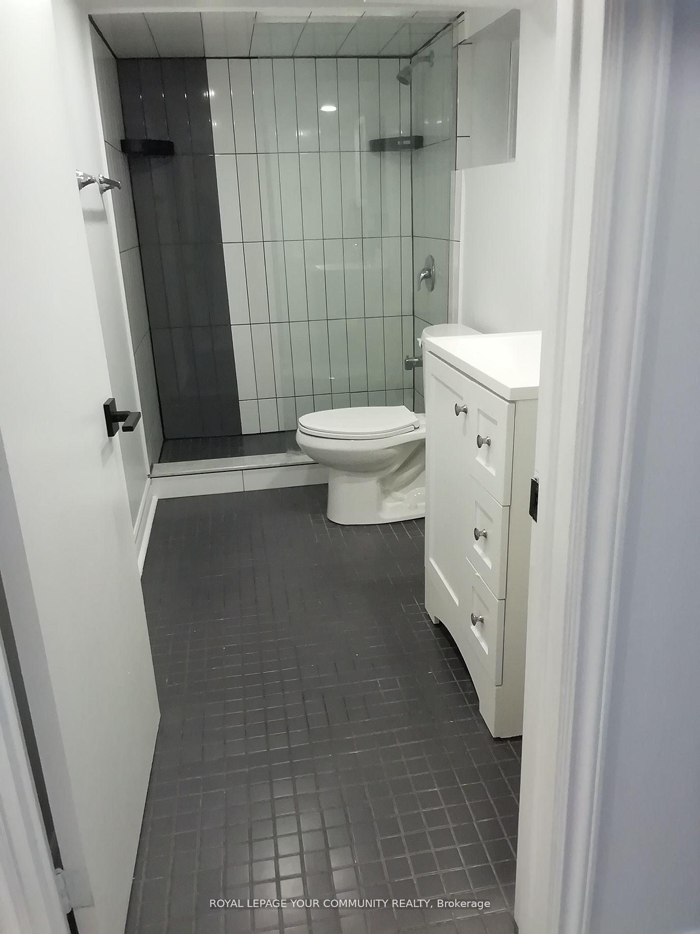 Photo 14 of Unit Lower, 10 Ulster Street, Toronto, University — HOMEH